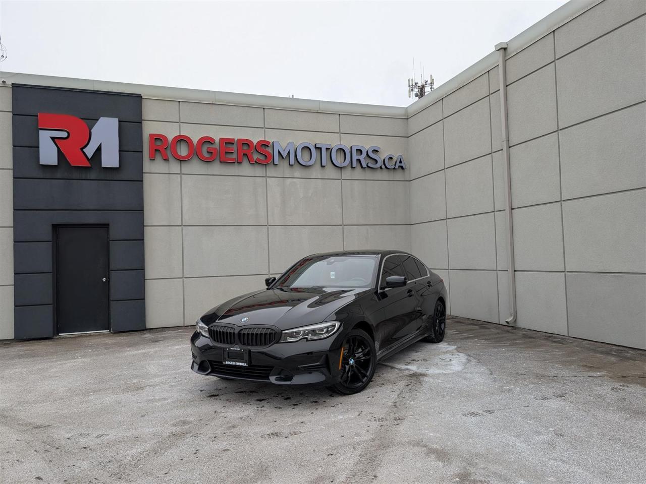 Photo of Black 2020 BMW 330i