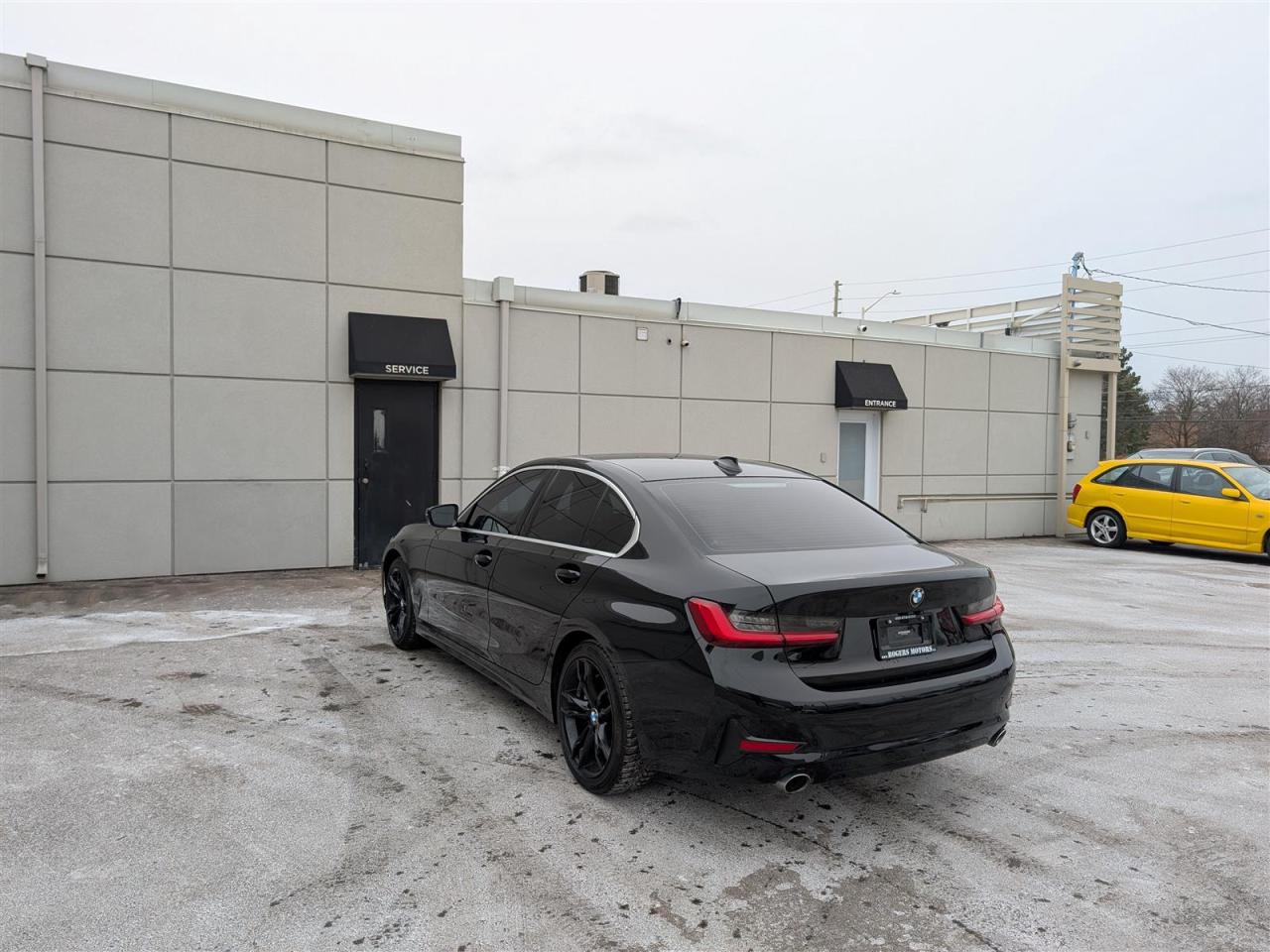 2020 BMW 330i XDRIVE - NAVI - SUNROOF - TECH FEATS Photo
