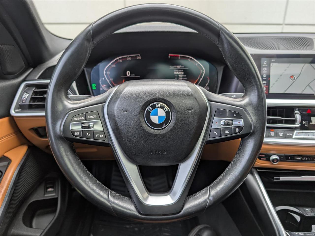 2020 BMW 330i XDRIVE - NAVI - SUNROOF - TECH FEATS Photo