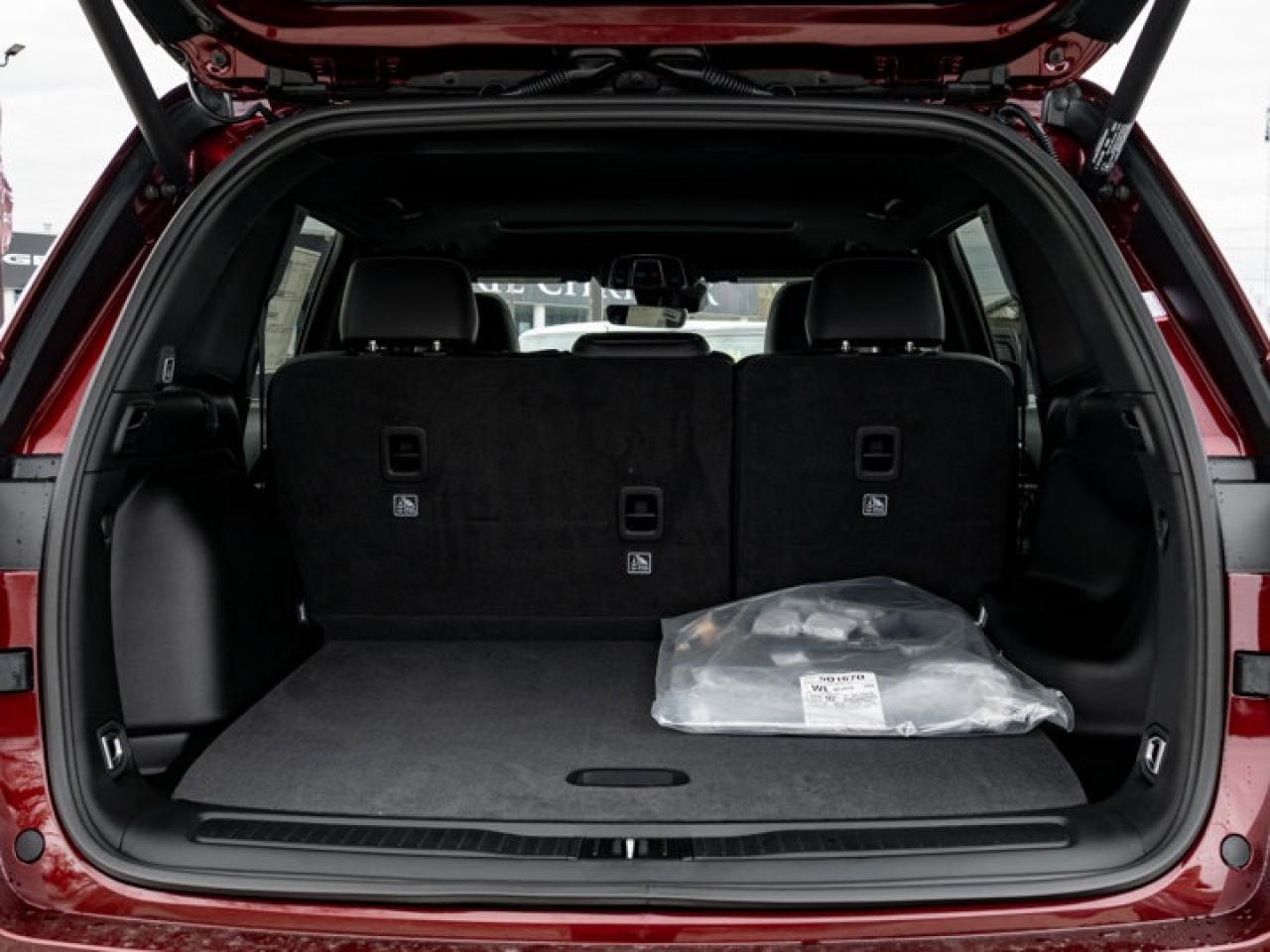 2025 Jeep Grand Cherokee Altitude Photo