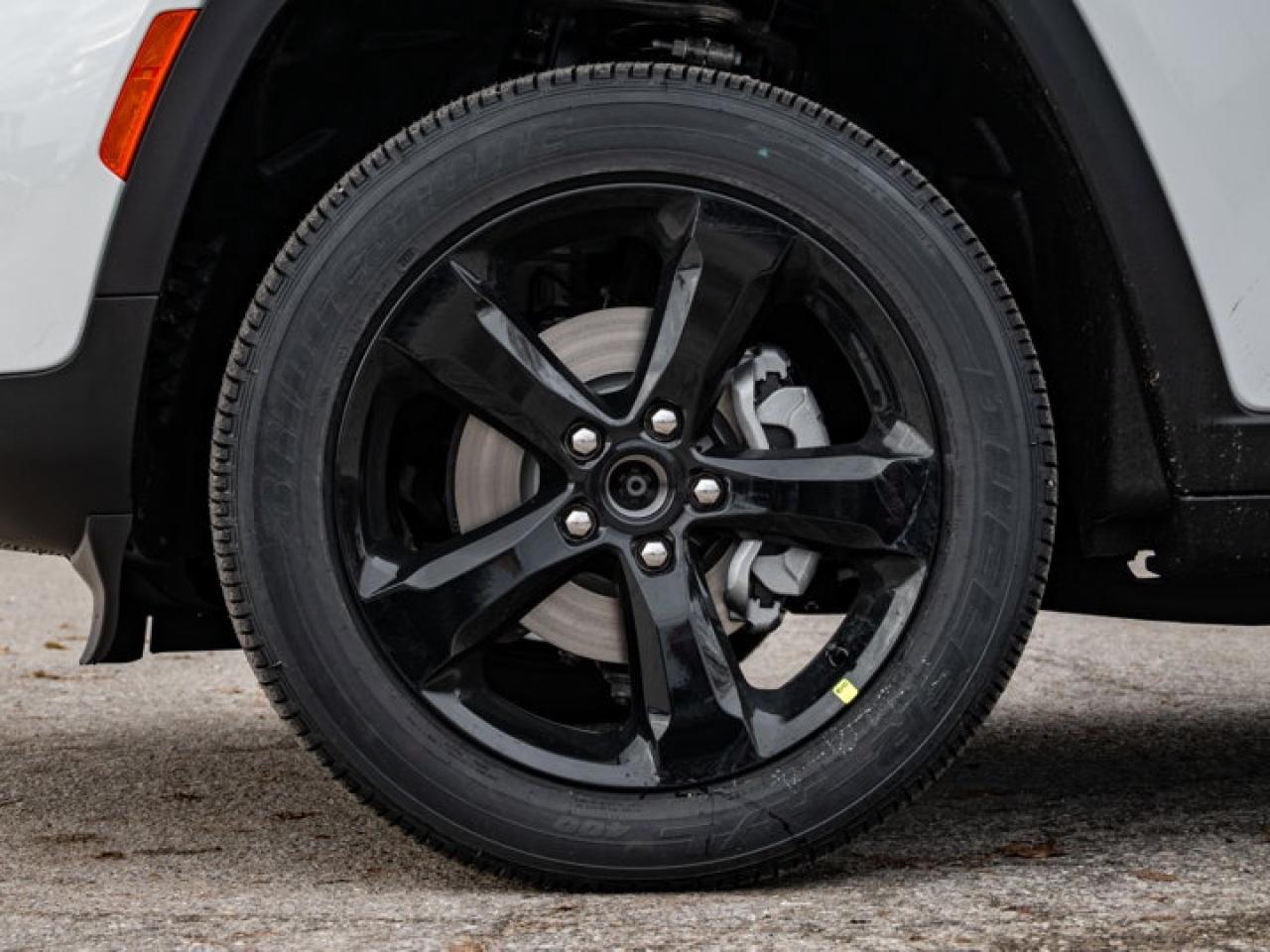 2025 Jeep Grand Cherokee Altitude Photo