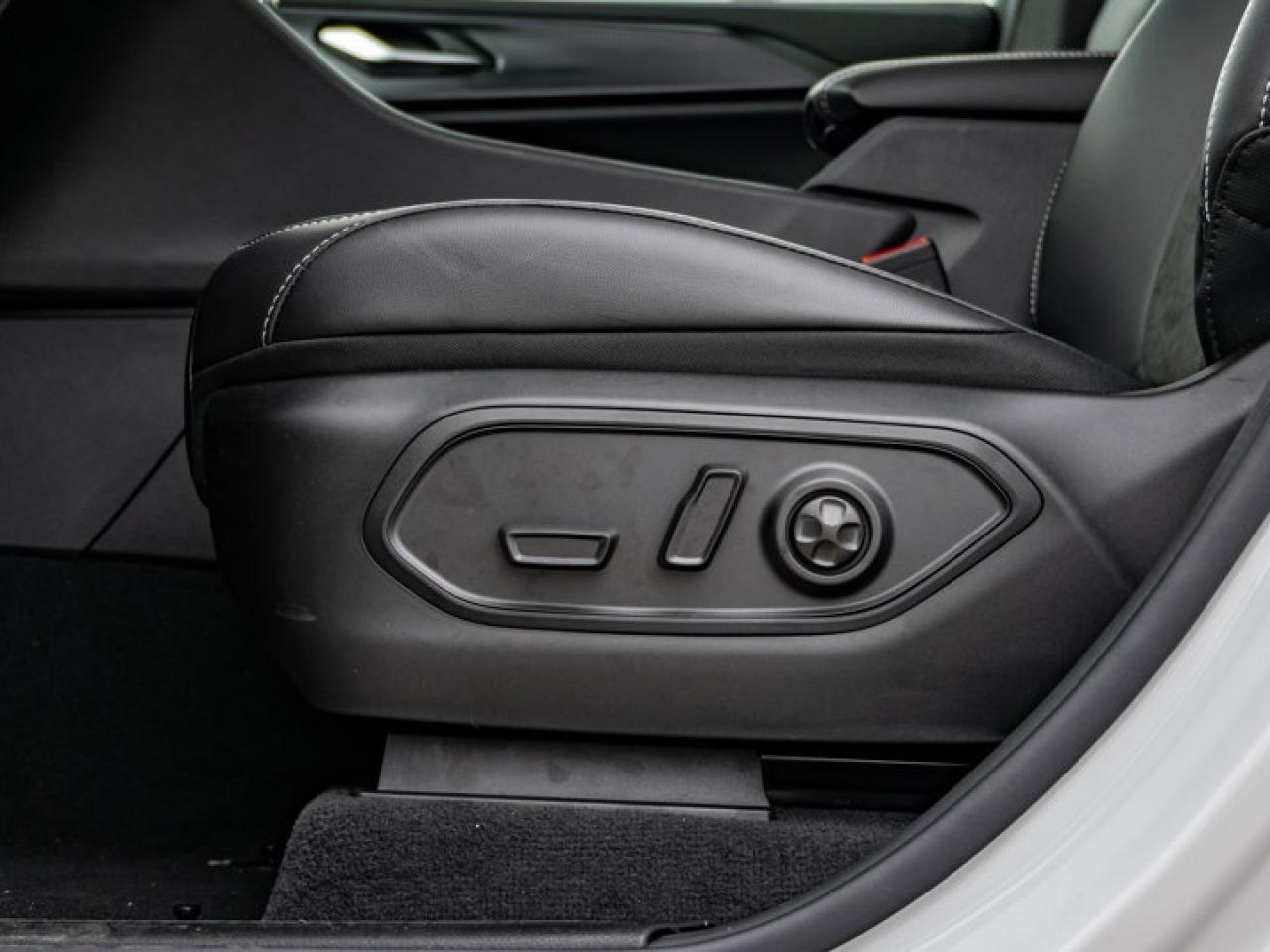 2025 Jeep Grand Cherokee Altitude Photo