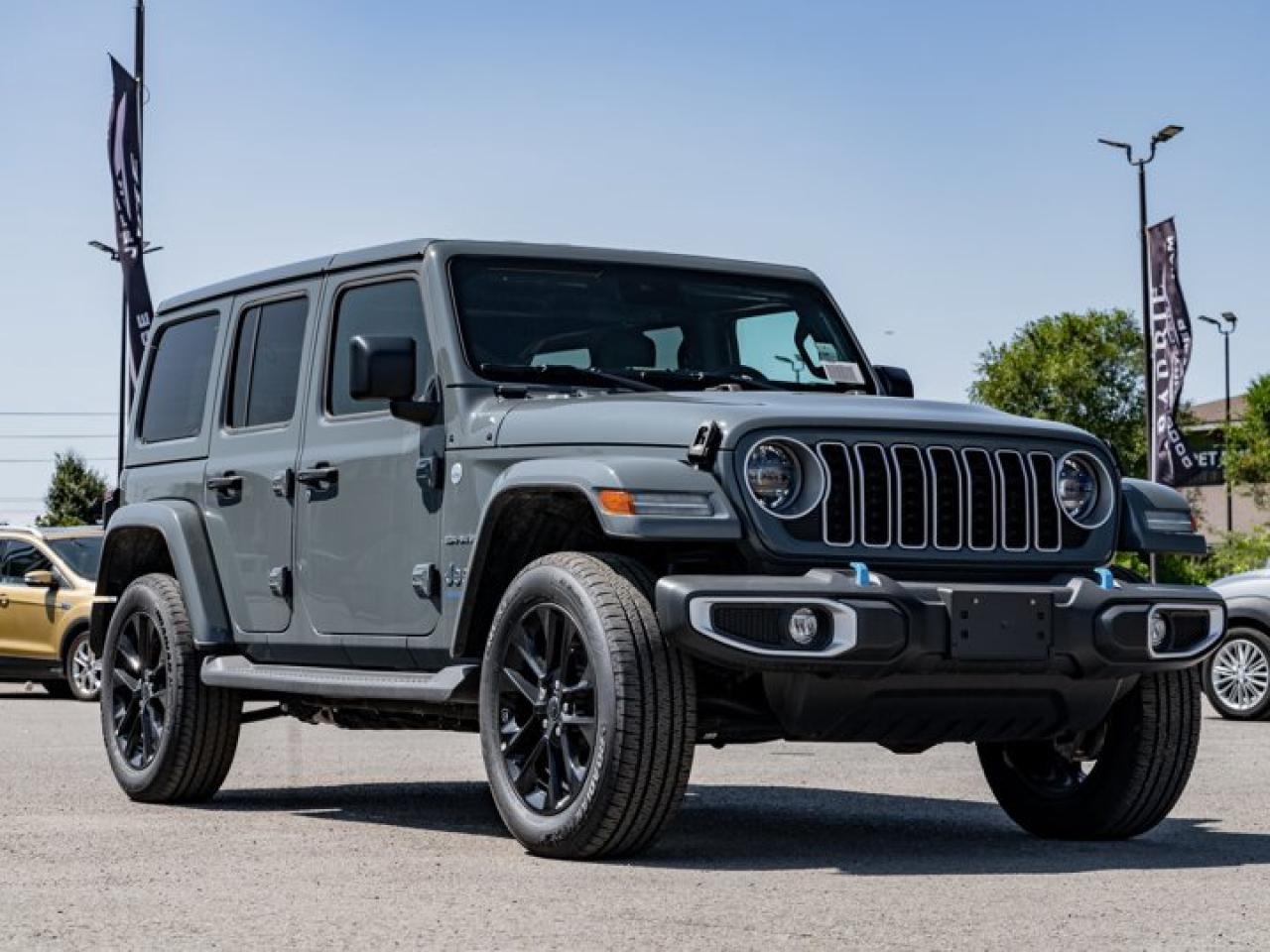 2024 Jeep Wrangler 4xe Sahara Photo