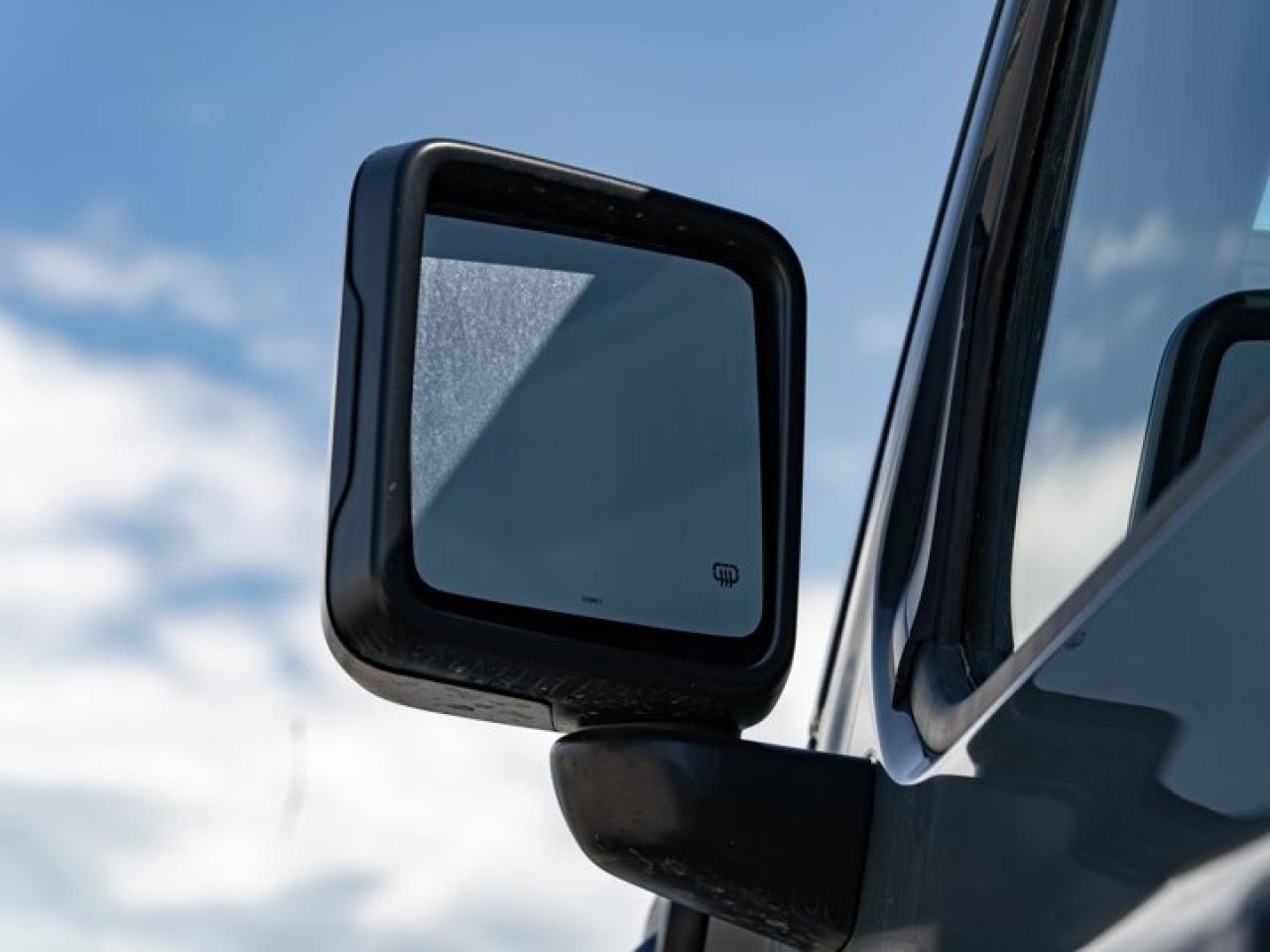 2024 Jeep Wrangler 4xe Sahara Photo