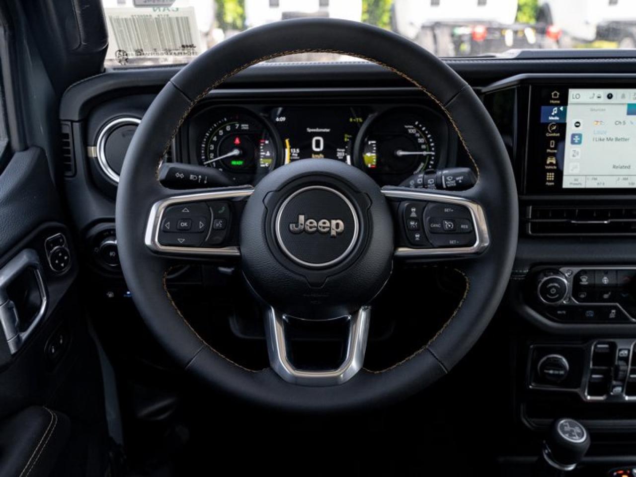 2024 Jeep Wrangler 4xe Sahara Photo