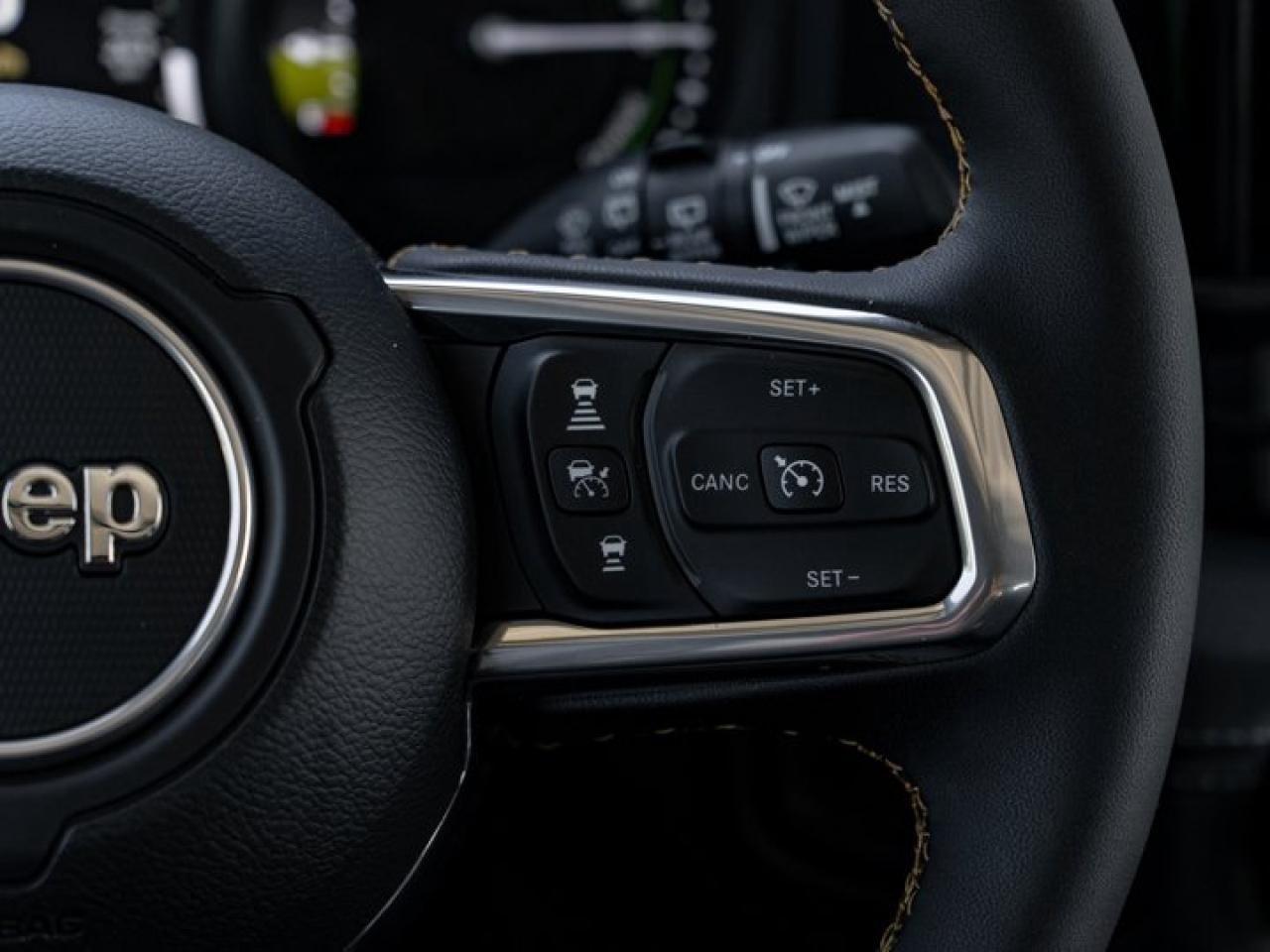 2024 Jeep Wrangler 4xe Sahara Photo