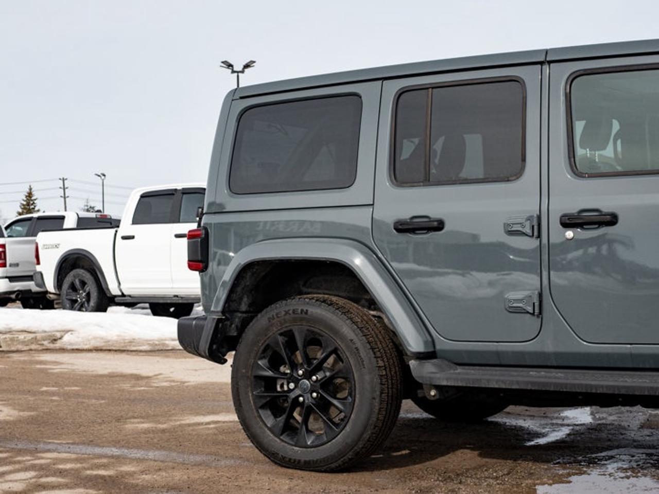 2024 Jeep Wrangler 4xe Sahara Photo
