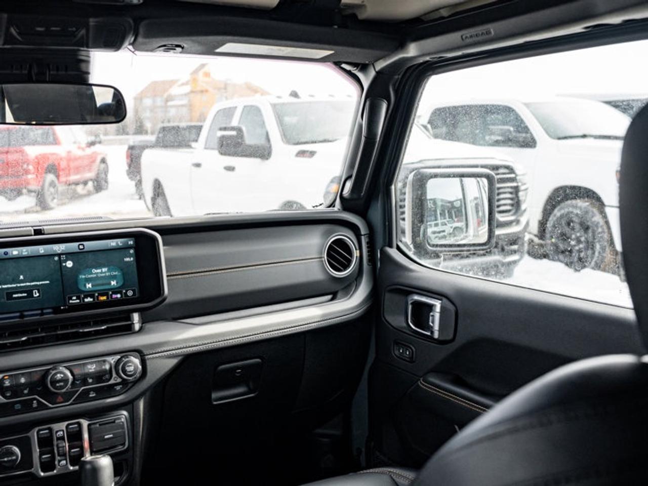 2024 Jeep Wrangler 4xe Sahara Photo