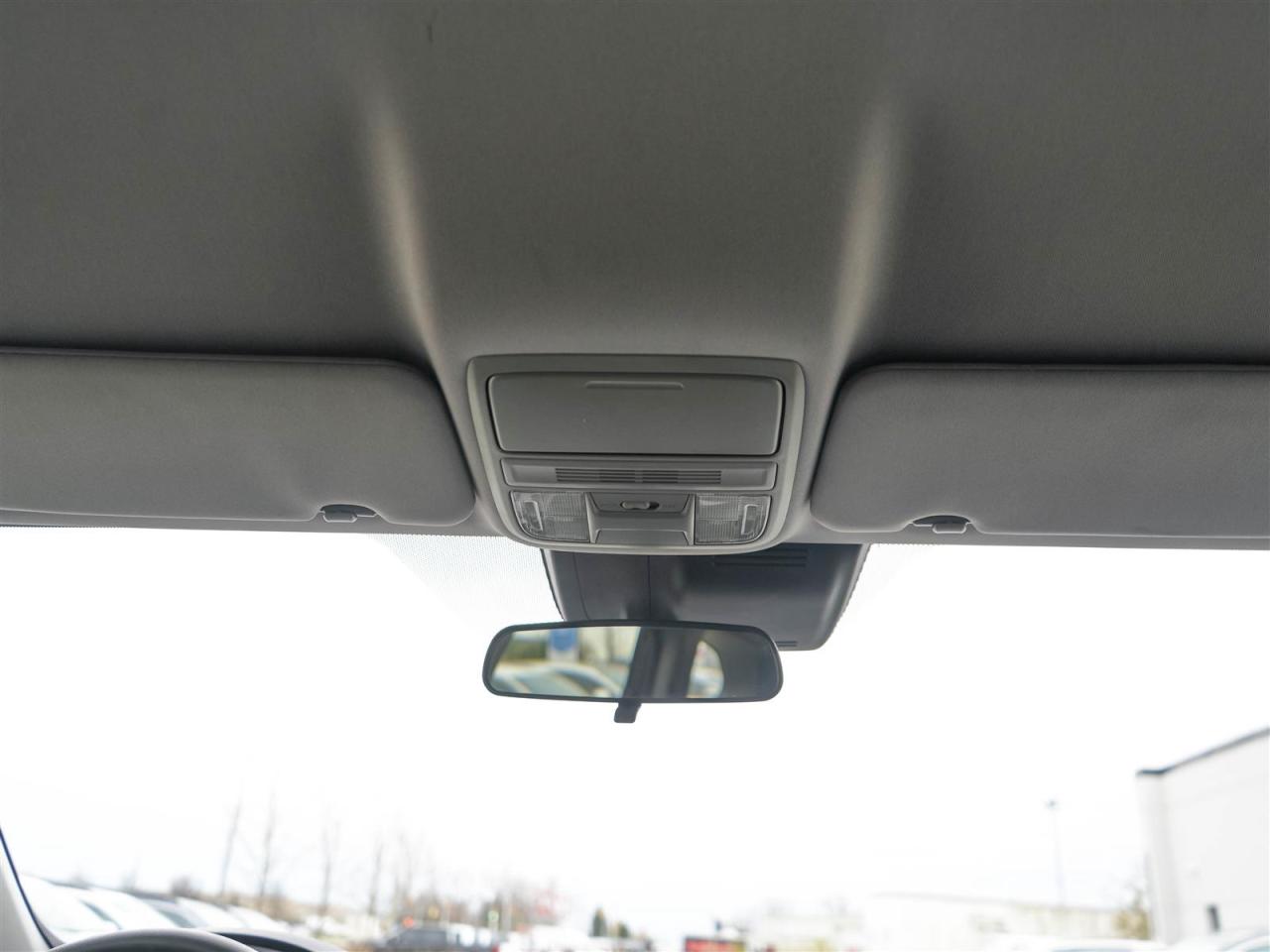 2018 Honda CR-V LX AWD | NO ACCIDENTS | 9 SERVICE RECORDS Photo