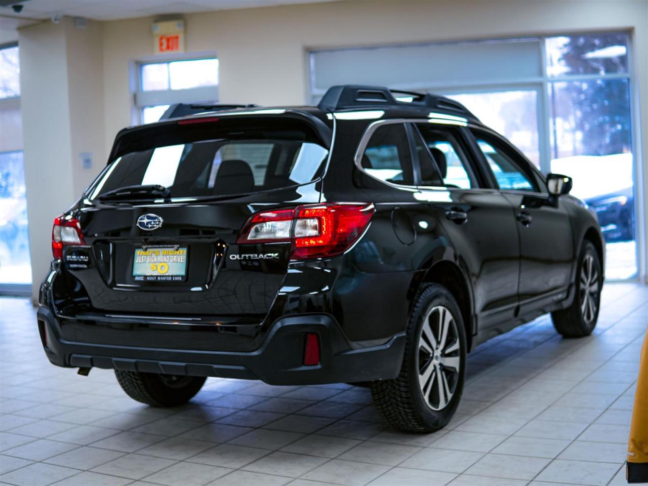 2018 Subaru Outback LIMITED | NO ACCIDENTS | SUBARU SERVICED Photo