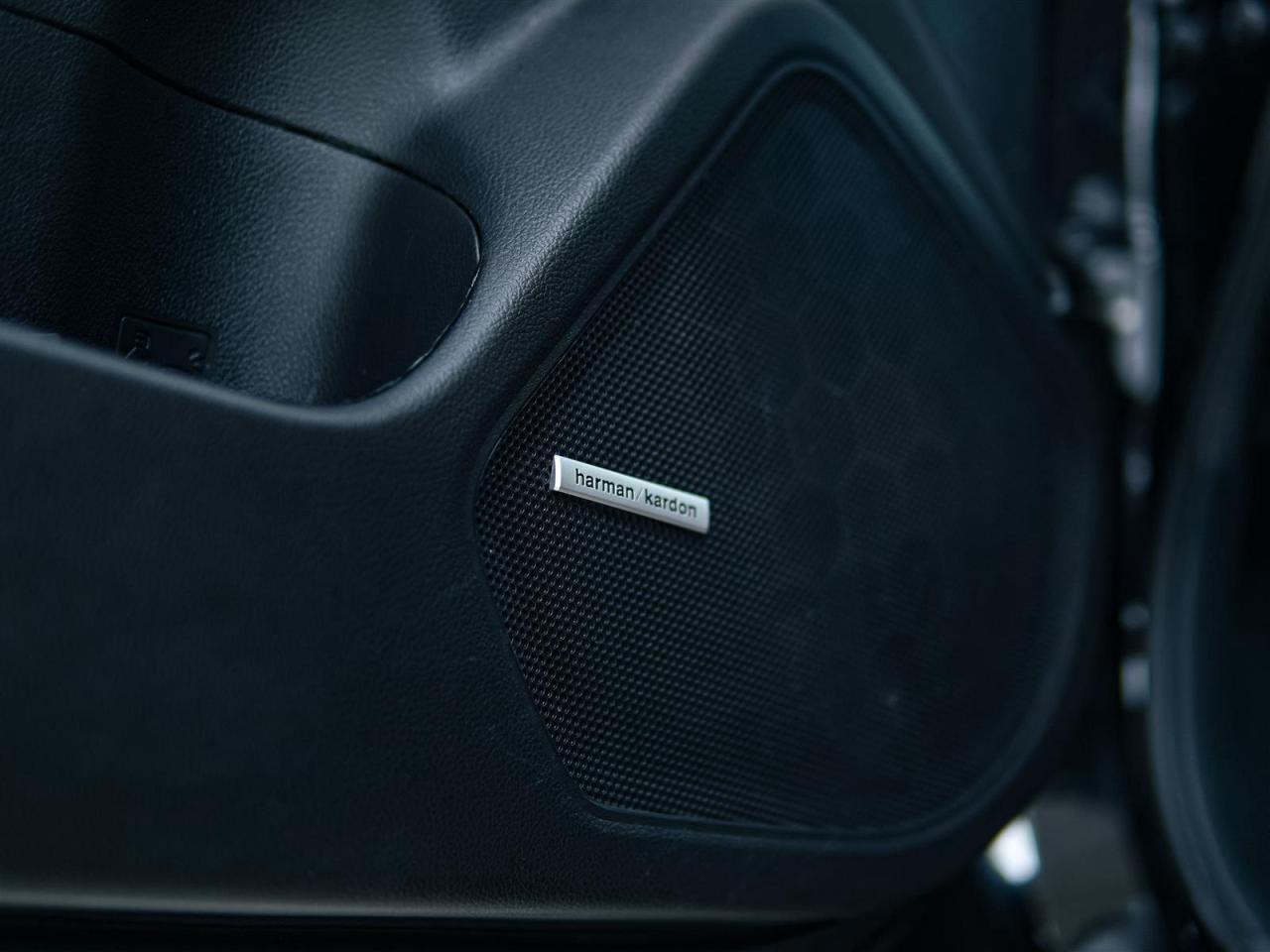 2018 Subaru Outback LIMITED | NO ACCIDENTS | SUBARU SERVICED Photo