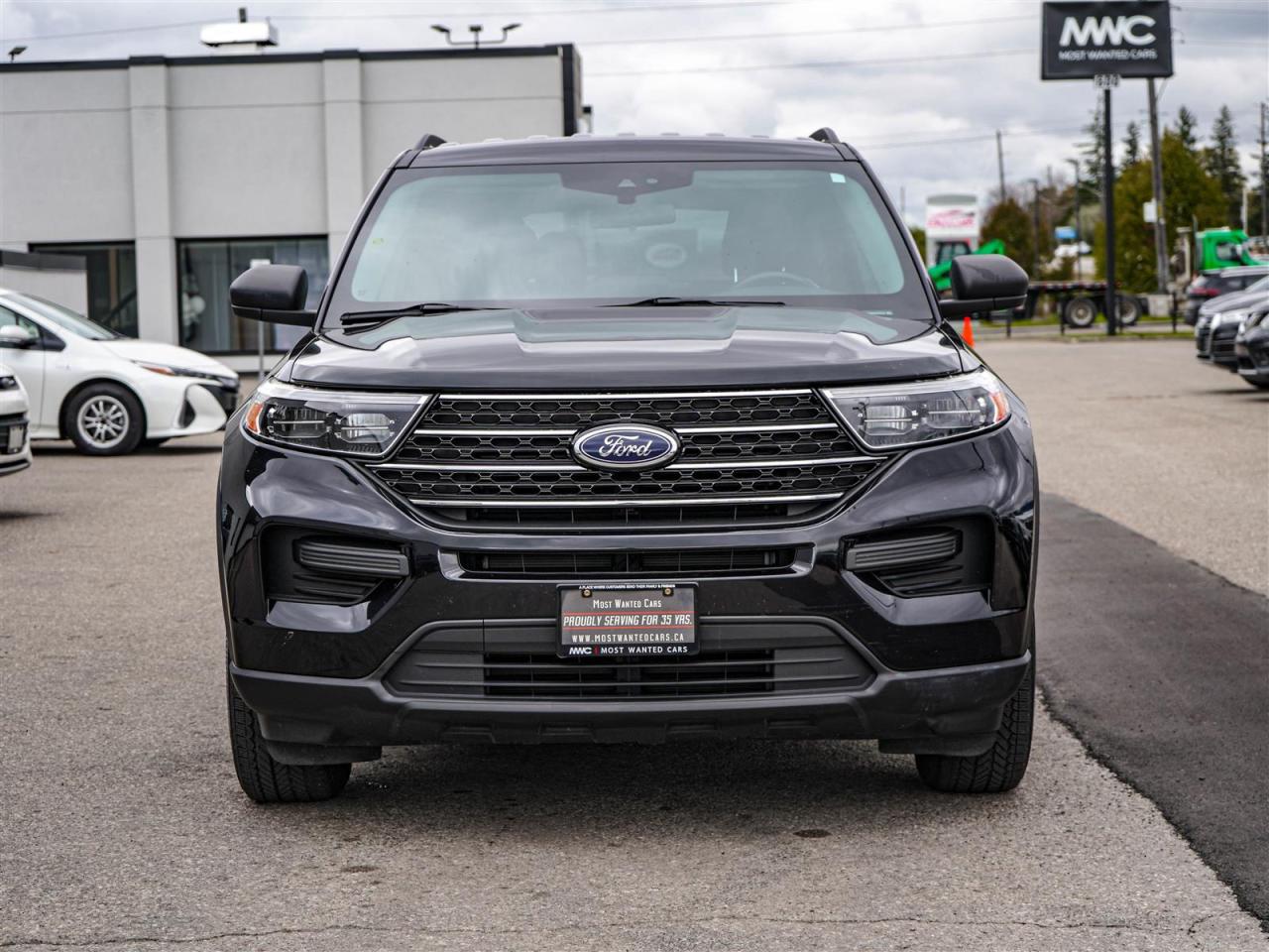 2020 Ford Explorer XLT 4WD | NO ACCIDENTS | FORD SERVICED Photo2