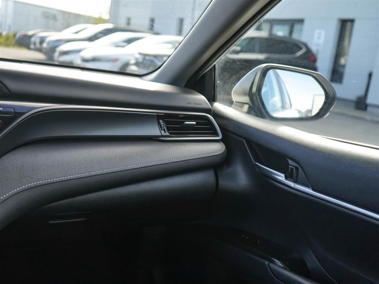 2022 Toyota Camry SE | LEATHER | NO ACCIDENTS | APP CONNECT Photo