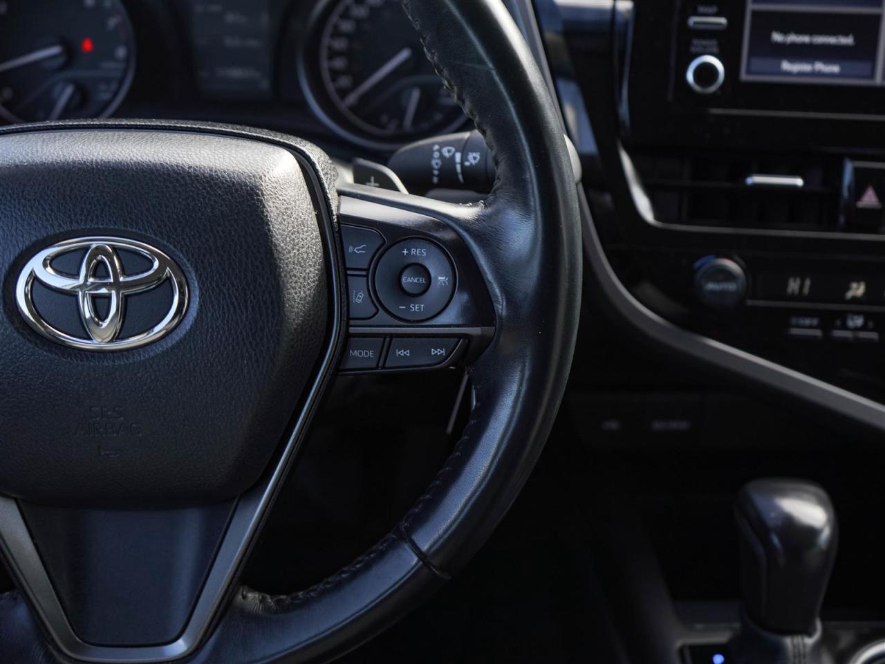 2022 Toyota Camry SE | LEATHER | NO ACCIDENTS | APP CONNECT Photo