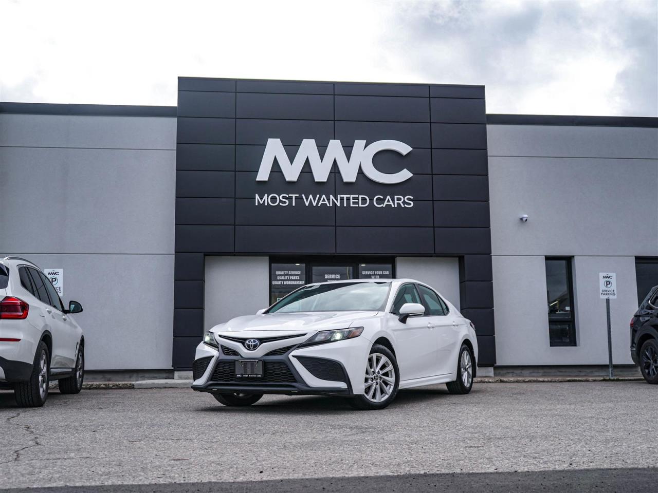 2023 Toyota Camry SE | NO ACCIDENTS | LEATHER | APP CONNECT Photo0