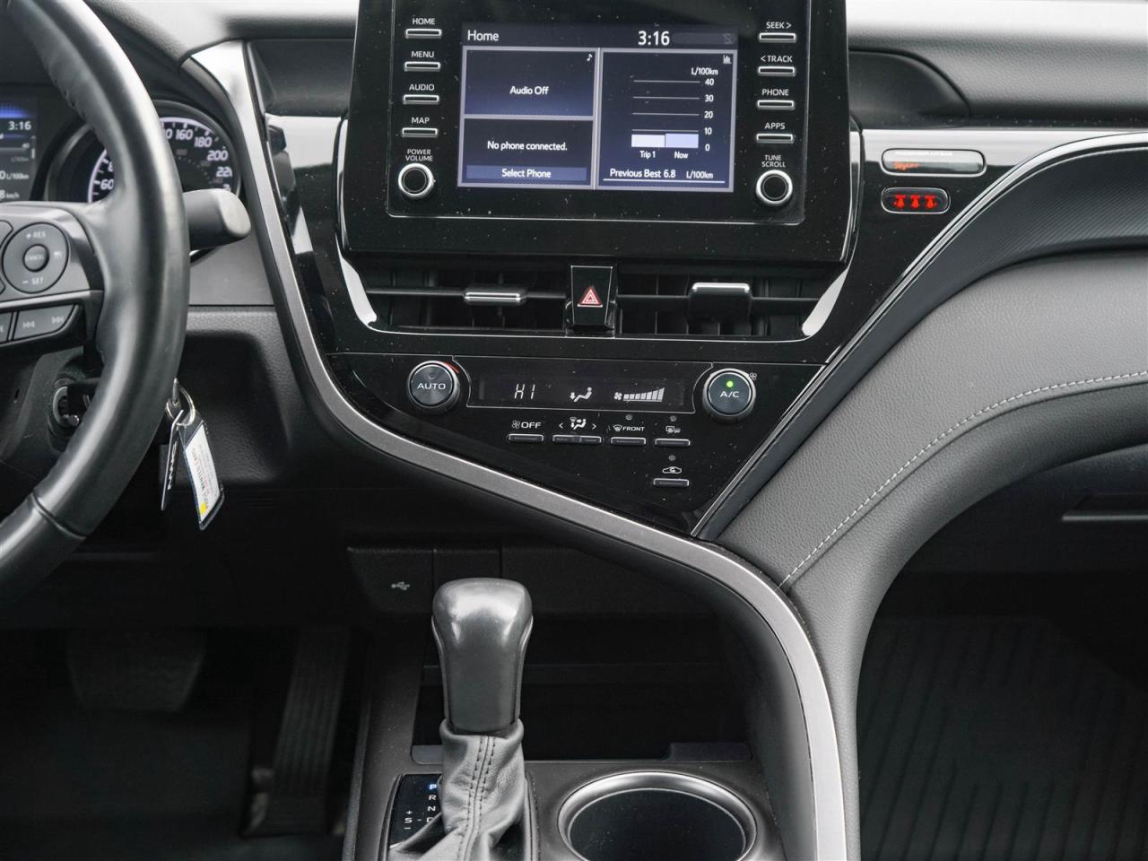 2023 Toyota Camry SE | NO ACCIDENTS | LEATHER | APP CONNECT Photo