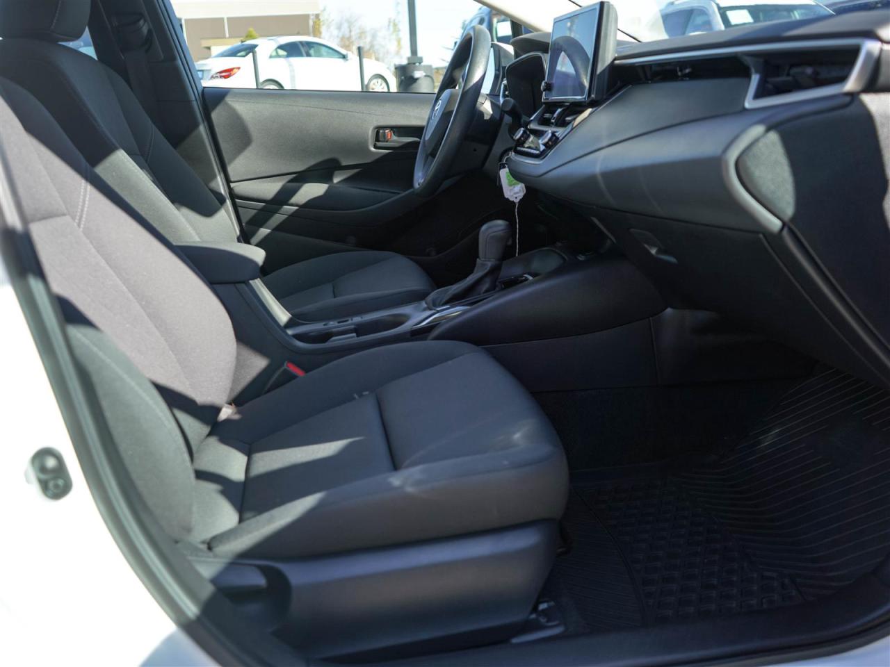 2023 Toyota Corolla LE | NO ACCIDENTS | BLIND SPOT | HEATED SEATS Photo