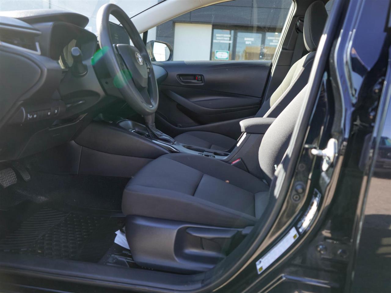 2024 Toyota Corolla LE | HYBRID | NO ACCIDENTS | APP CONNECT Photo