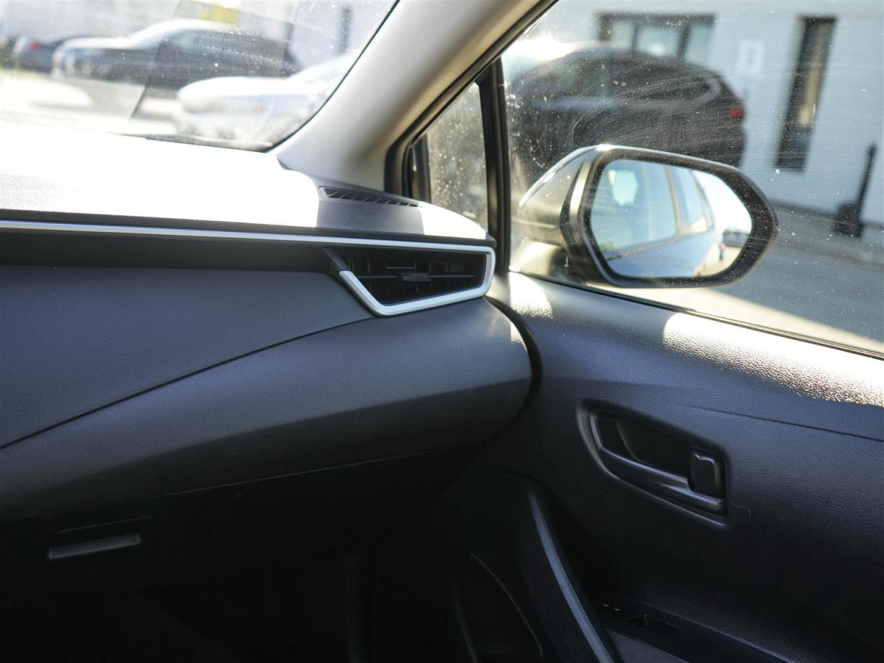 2024 Toyota Corolla LE | HYBRID | NO ACCIDENTS | APP CONNECT Photo