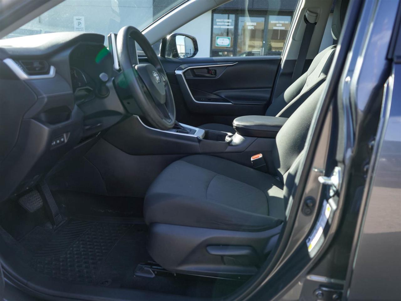 2023 Toyota RAV4 LE | AWD | NO ACCIDENTS | APP CONNECT Photo