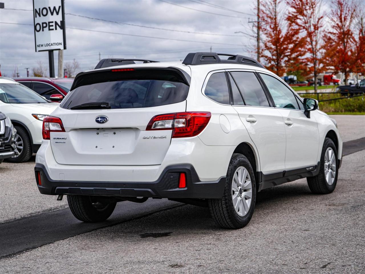 2018 Subaru Outback TOURING | NO ACCIDENTS | 25 SERVICE RECORDS Photo