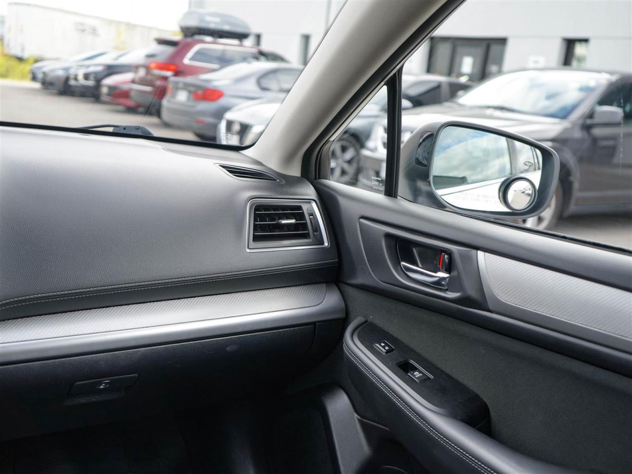 2018 Subaru Outback TOURING | NO ACCIDENTS | 25 SERVICE RECORDS Photo