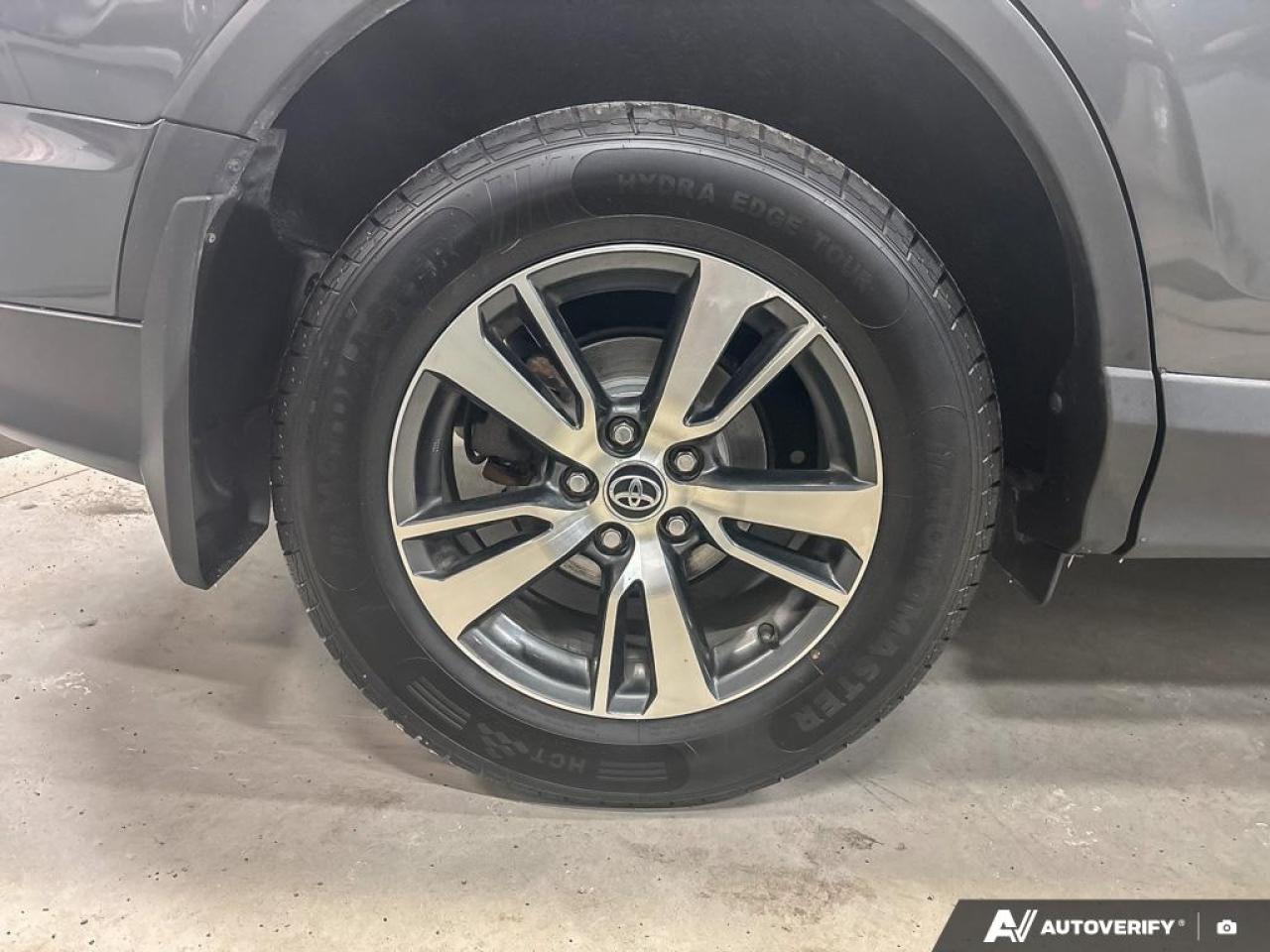 2018 Toyota RAV4 FWD LE  - Heated Seats -  Bluetooth Photo4