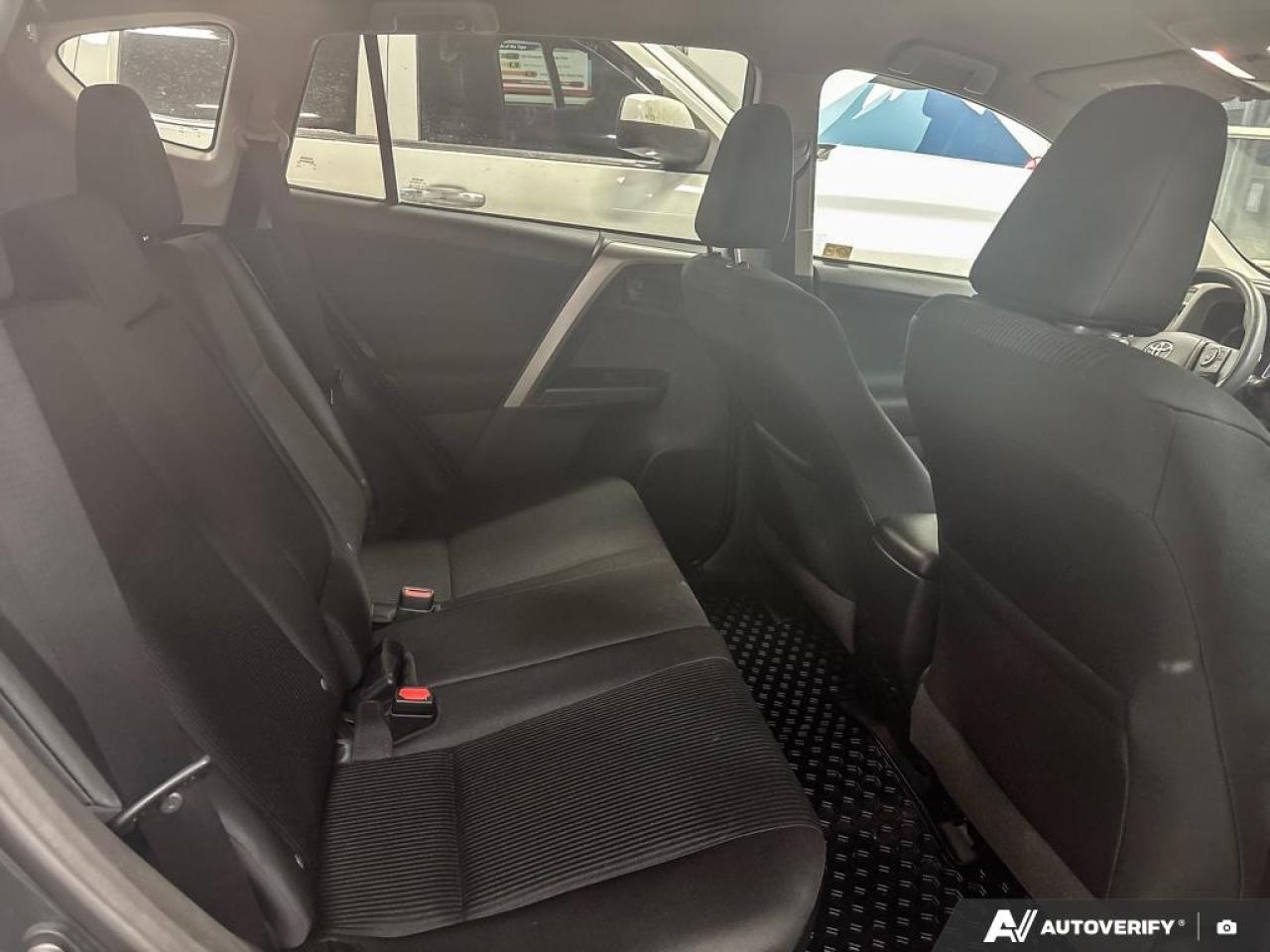 2018 Toyota RAV4 FWD LE  - Heated Seats -  Bluetooth Photo