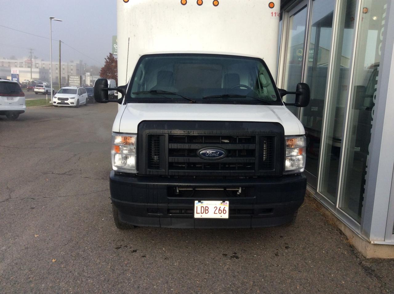 2023 Ford E-Series Cutaway E-Series Photo