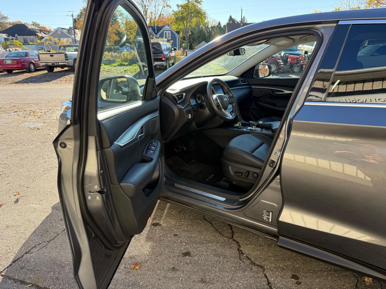 2021 Infiniti QX50 PURE Photo4