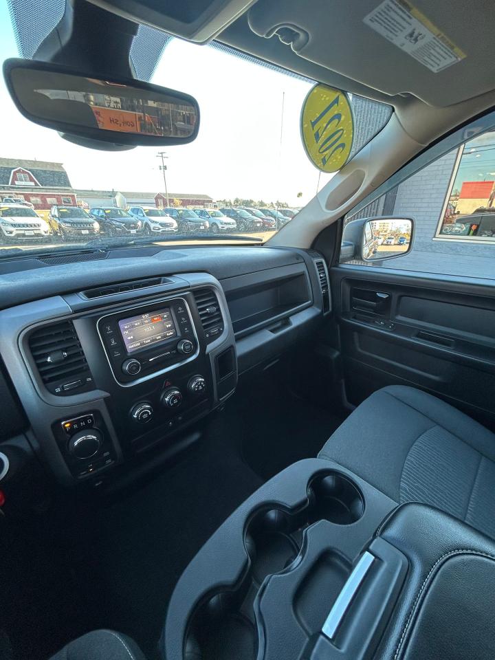 2021 RAM 1500 Classic TRADESMAN - Photo #9