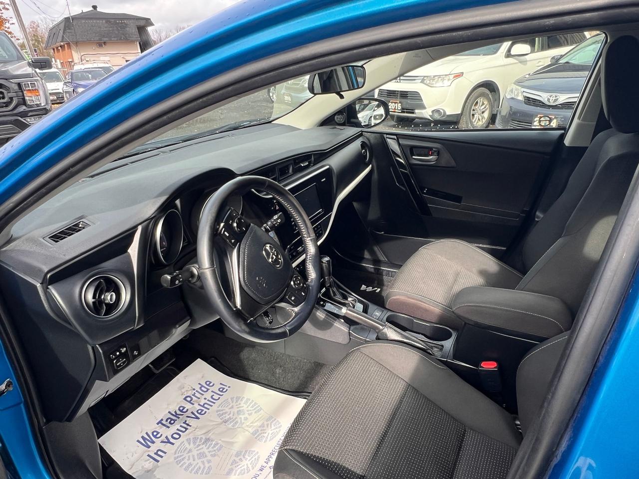 2018 Toyota Corolla iM  - Photo #6