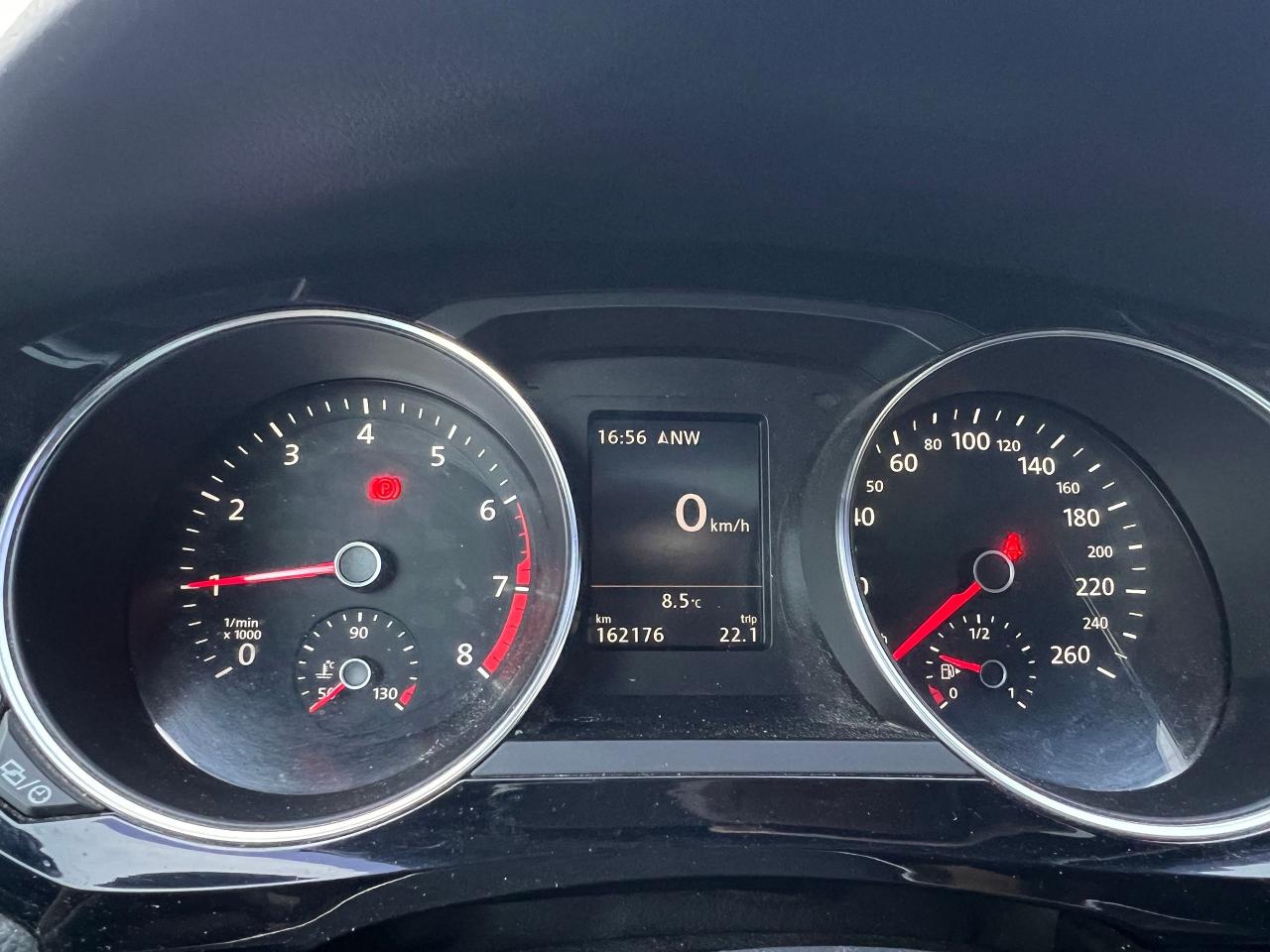 2015 Volkswagen Jetta 4dr 2.0 TSI Man GLI - Photo #15