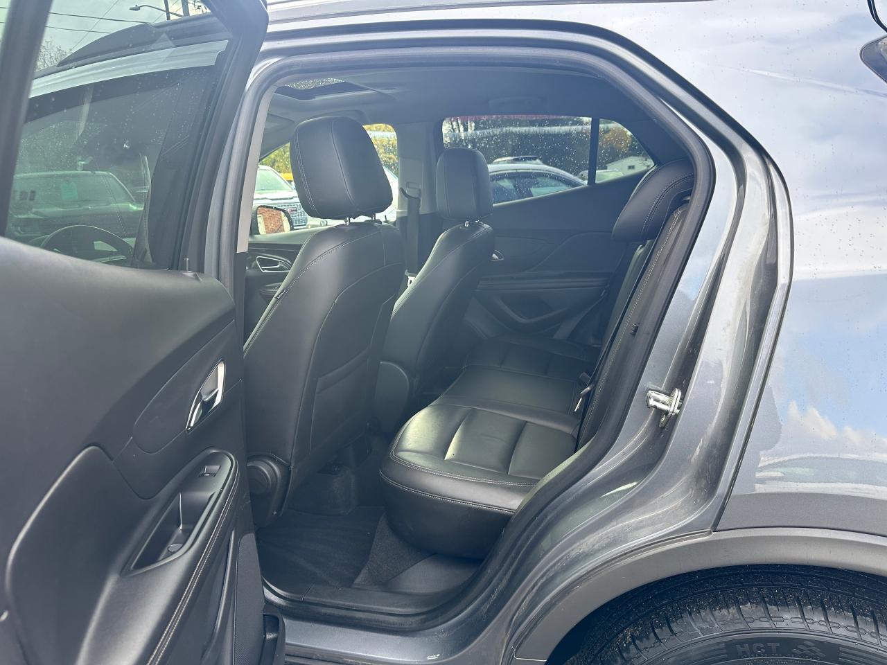 2015 Buick Encore HTD Leather Sunroof NAV Bluetooth BackupCam FM/XM Photo