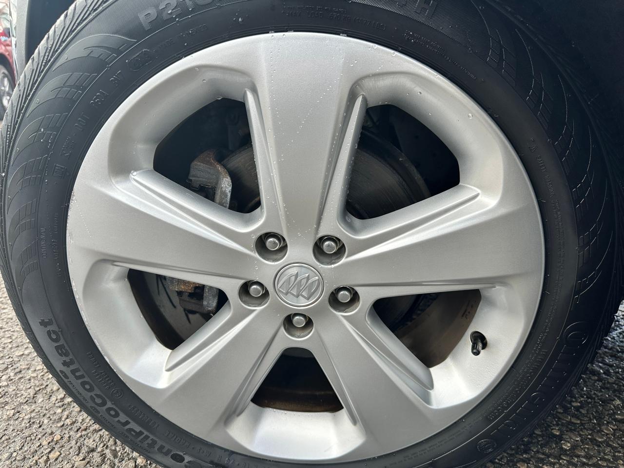 2015 Buick Encore HTD Leather Sunroof NAV Bluetooth BackupCam FM/XM Photo