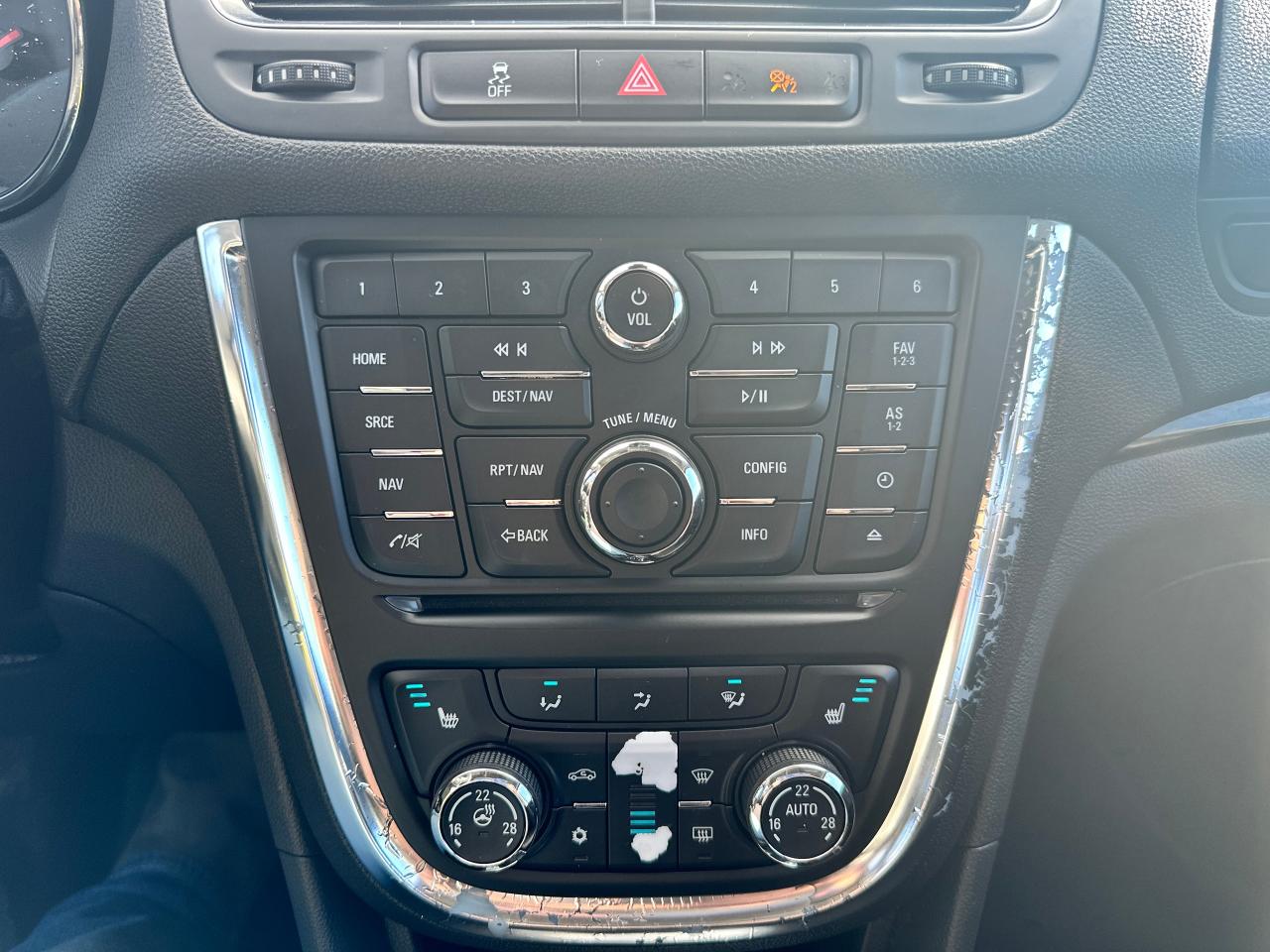 2015 Buick Encore HTD Leather Sunroof NAV Bluetooth BackupCam FM/XM Photo