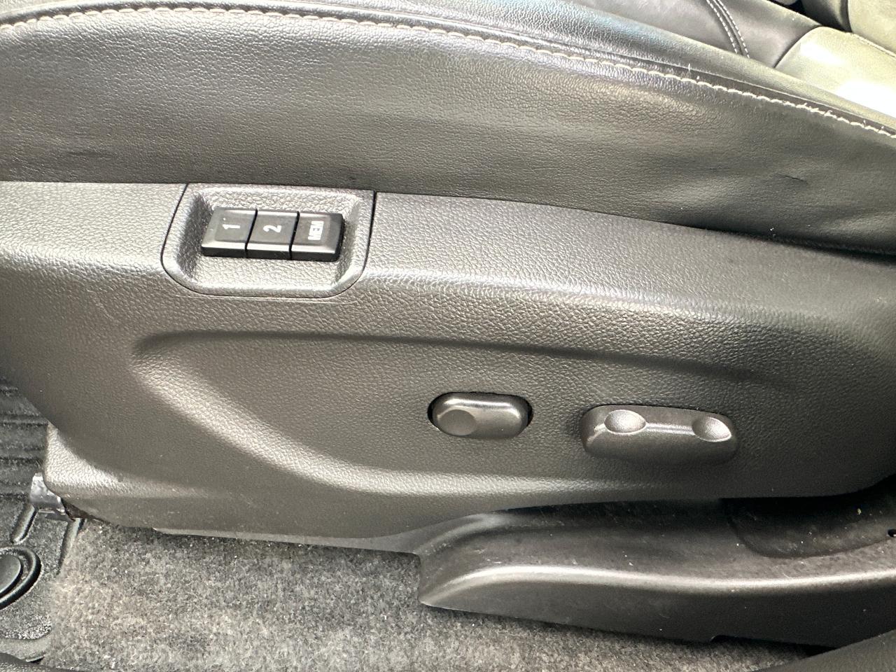 2015 Buick Encore HTD Leather Sunroof NAV Bluetooth BackupCam FM/XM Photo