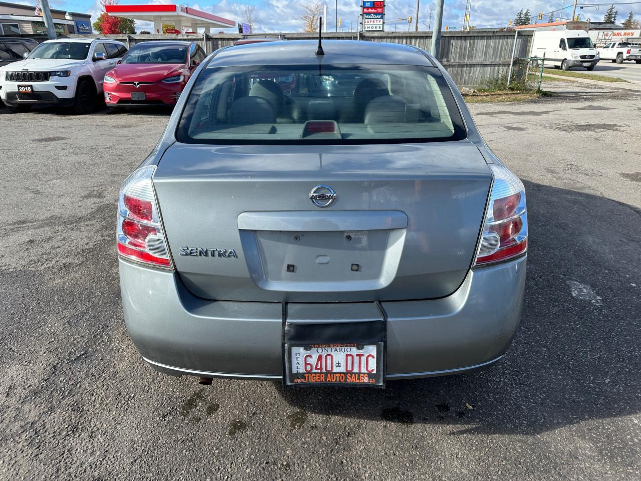 2008 Nissan Sentra SEDAN, LOW KMS, ONLY 70,000KMS, MANUAL, CERTIFIED - Photo #4