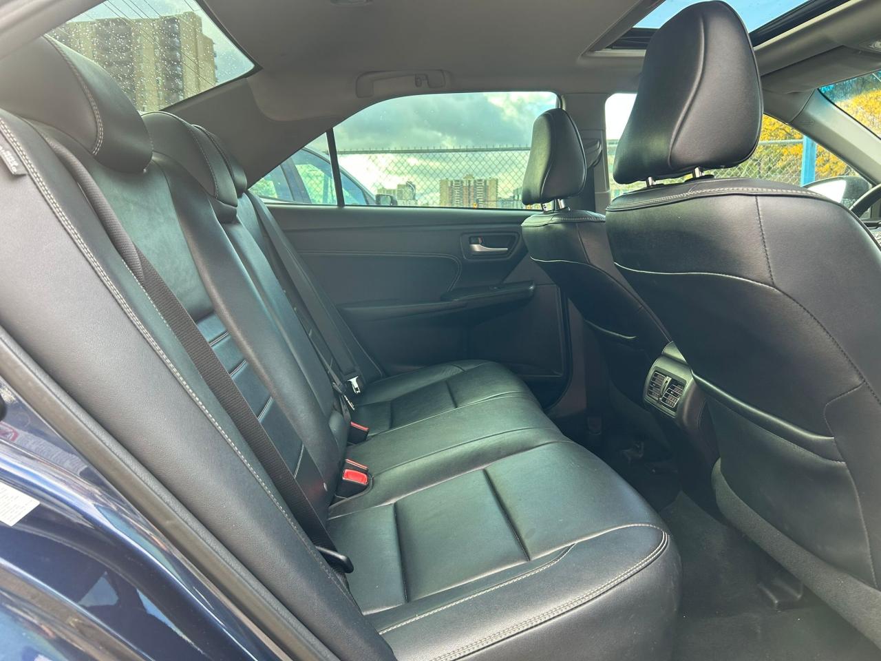 2016 Toyota Camry XLE - Photo #15