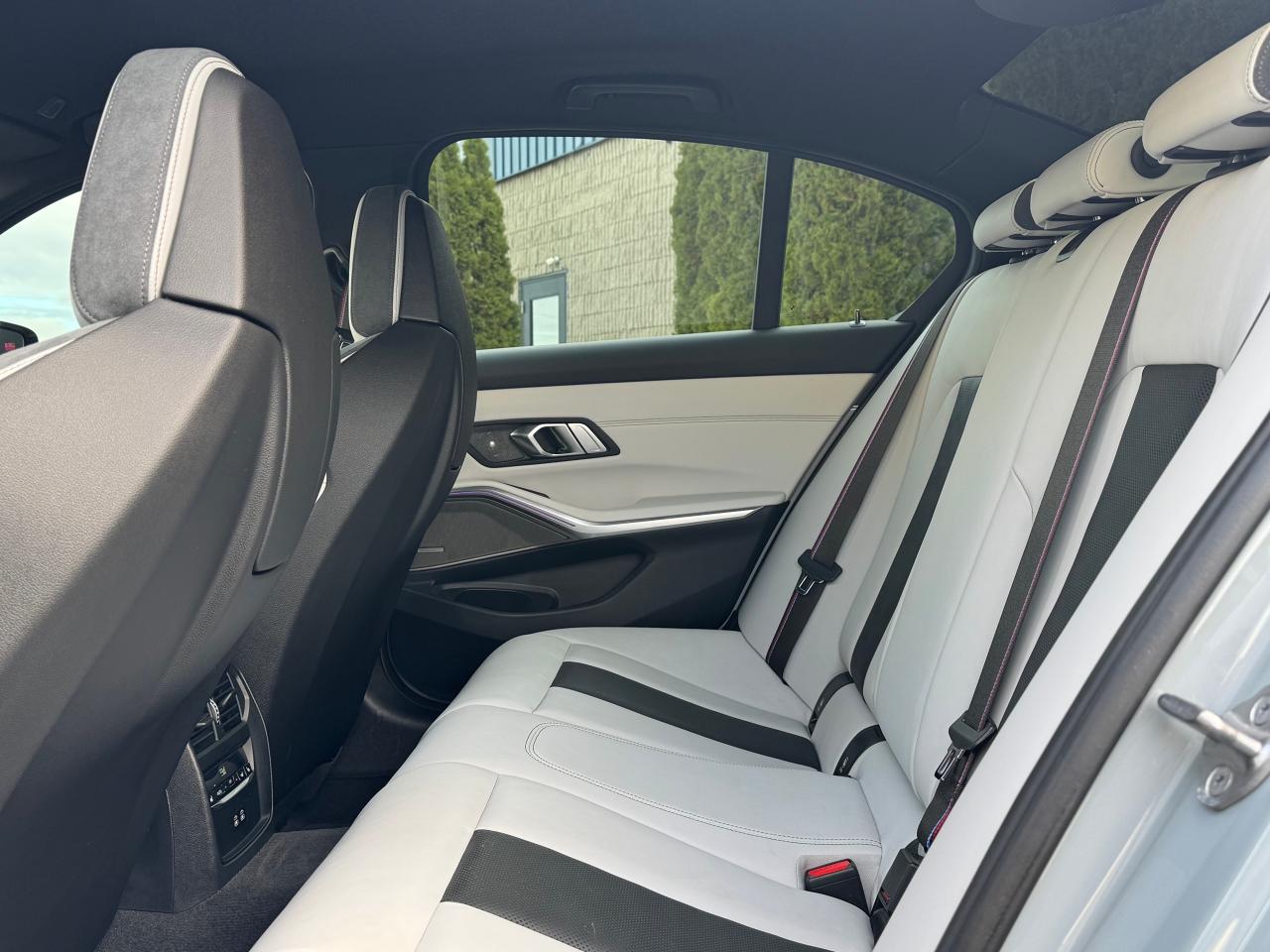 2022 BMW M3 Competition M xDrive **FACTORY WARRANTY AUG 2026** - Photo #40