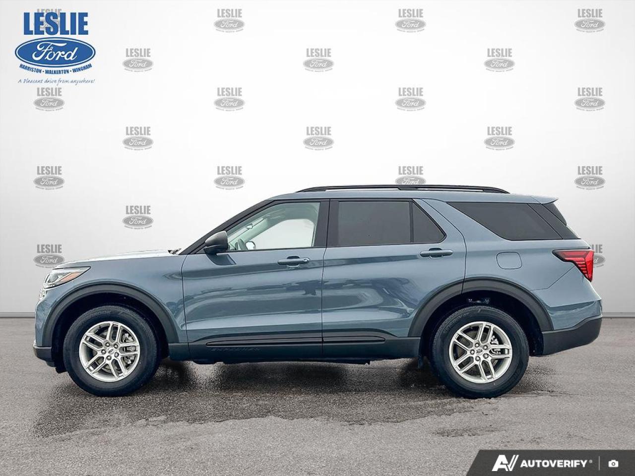 2026 Ford Explorer Active 4WD Photo2