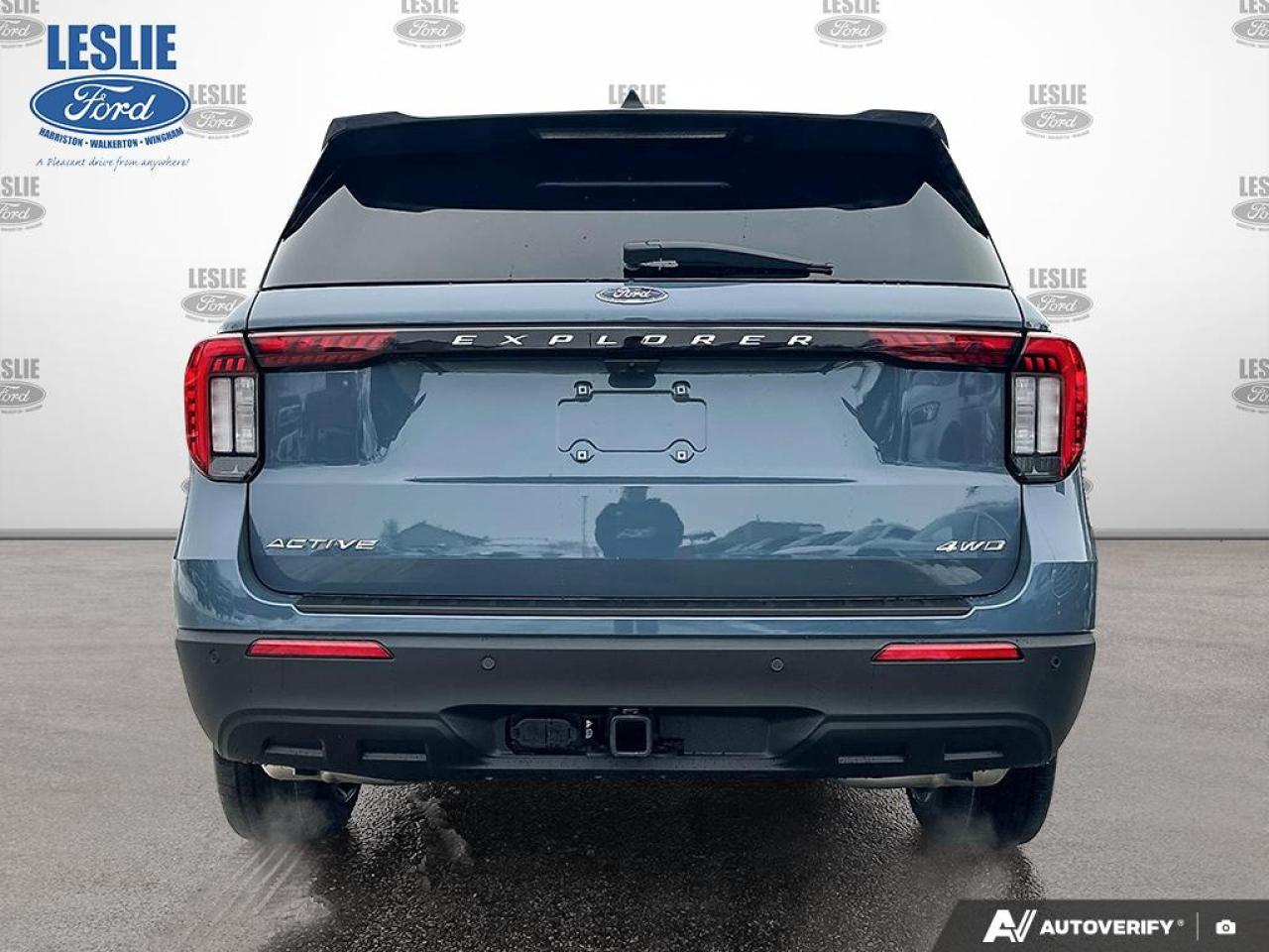 2026 Ford Explorer Active 4WD Photo4