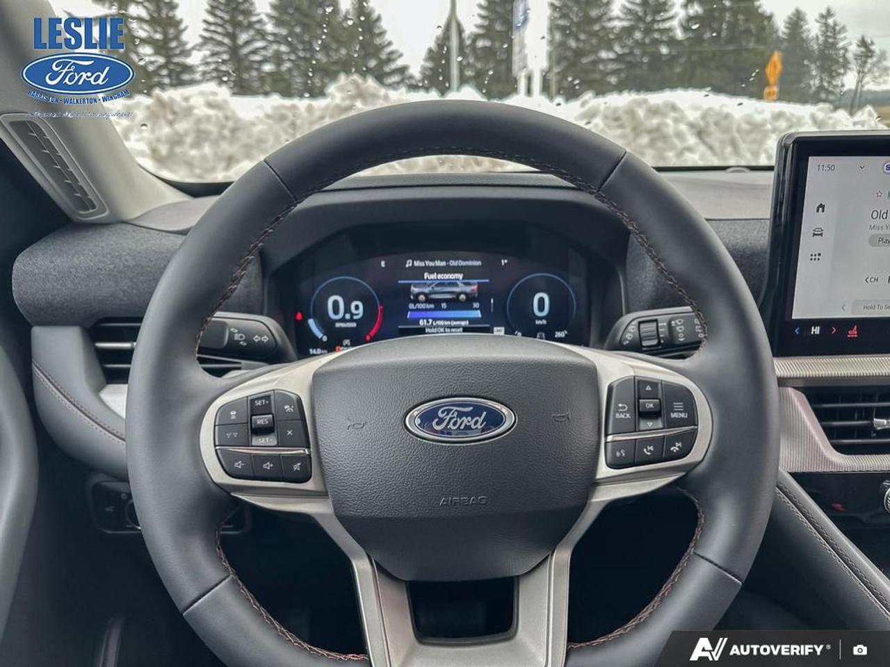 2026 Ford Explorer Active 4WD Photo