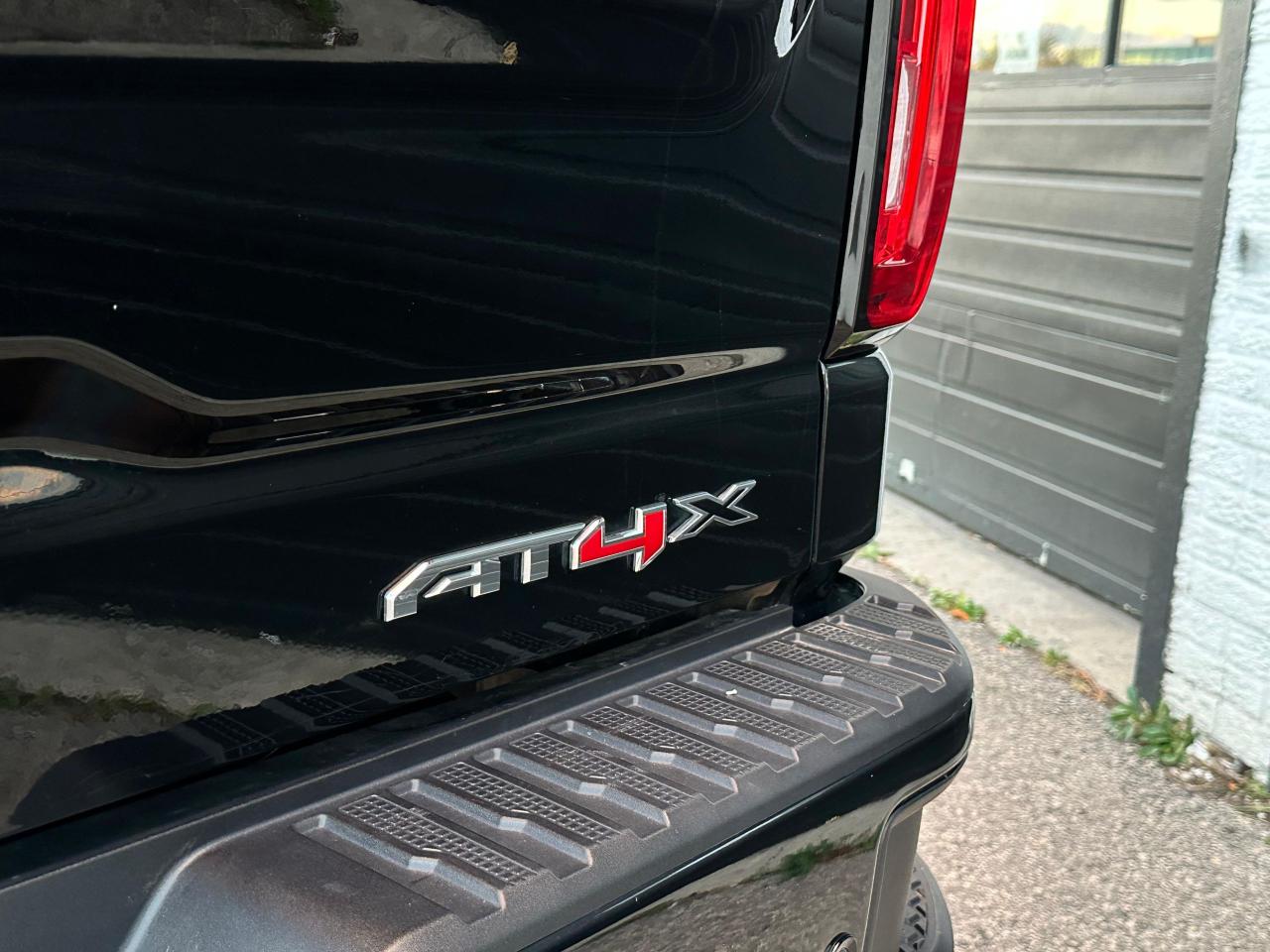 2022 GMC Sierra 1500 AT4X - SUNROOF|LANEKEEP|BLINDSPOT|360CAM|NOACCIDEN - Photo #18