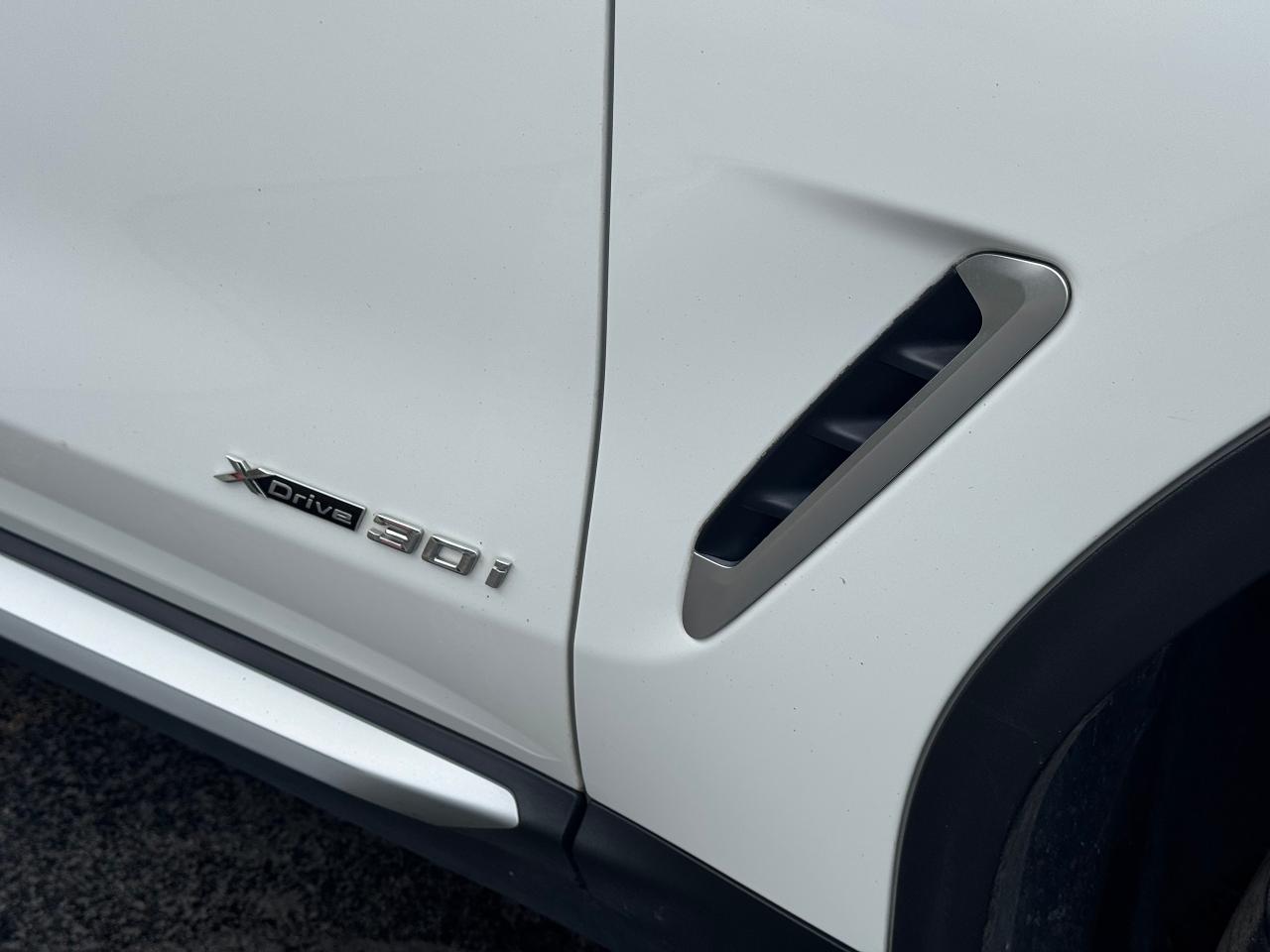 2018 BMW X3 xDrive30i **X-LINE** - Photo #13