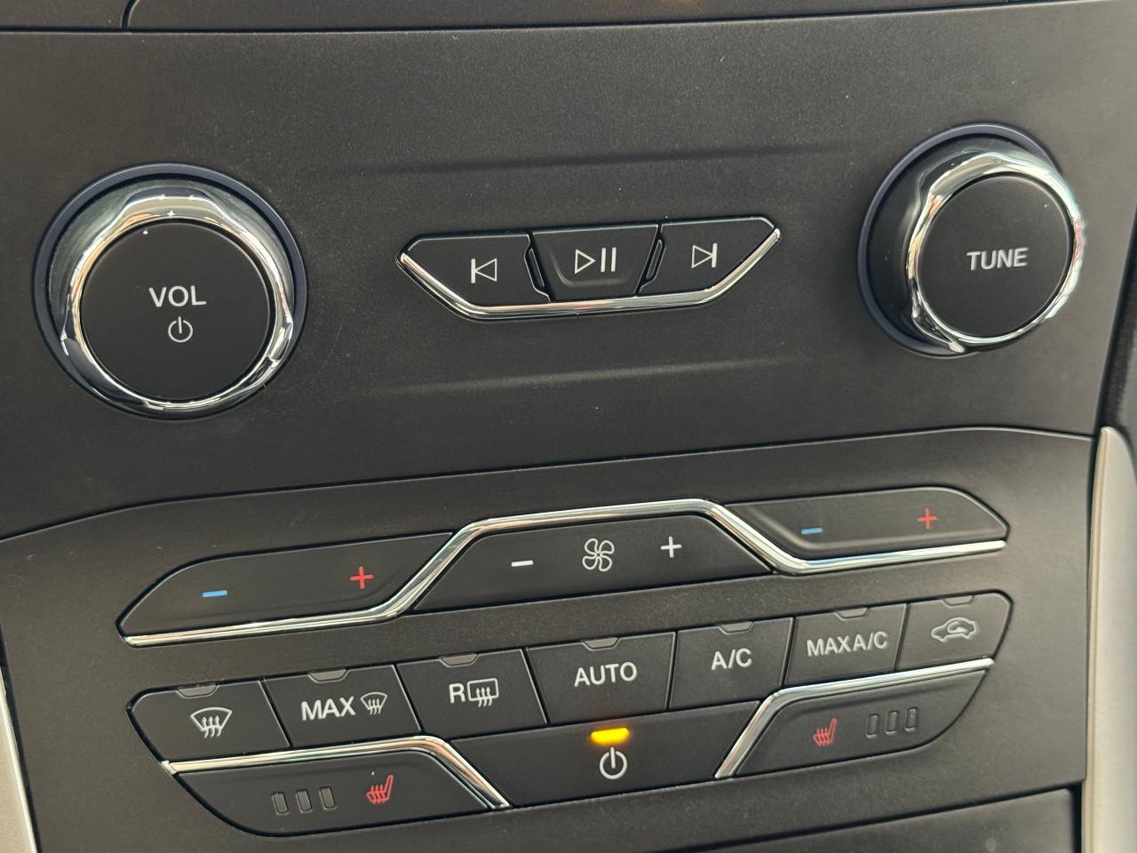 2019 Ford Edge SEL AWD+Adaptive Cruise+Lane Keep+CLEAN CARFAX Photo