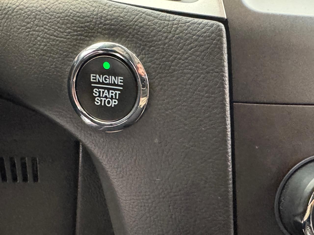 2019 Ford Edge SEL AWD+Adaptive Cruise+Lane Keep+CLEAN CARFAX Photo