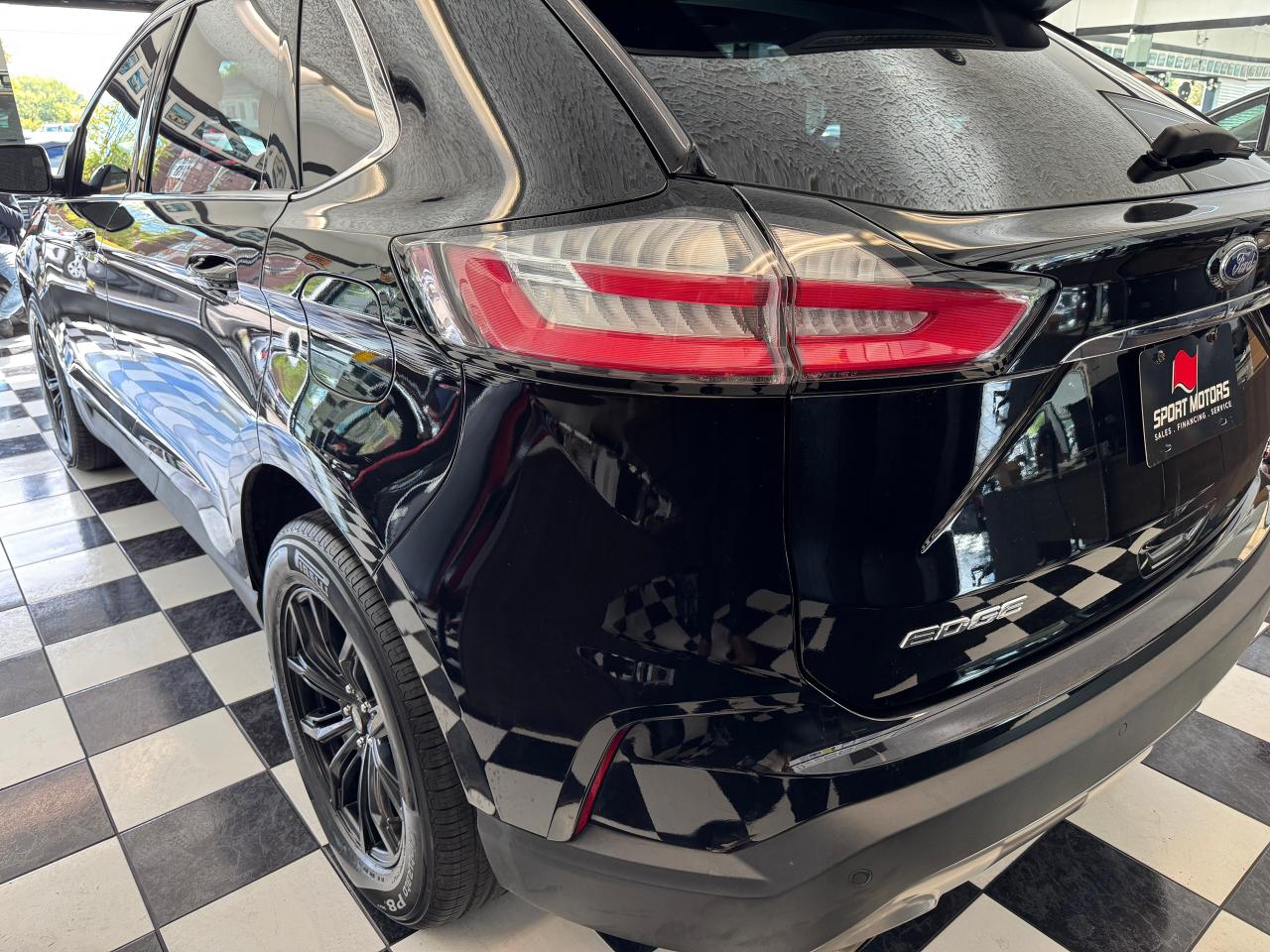 2019 Ford Edge SEL AWD+Adaptive Cruise+Lane Keep+CLEAN CARFAX Photo