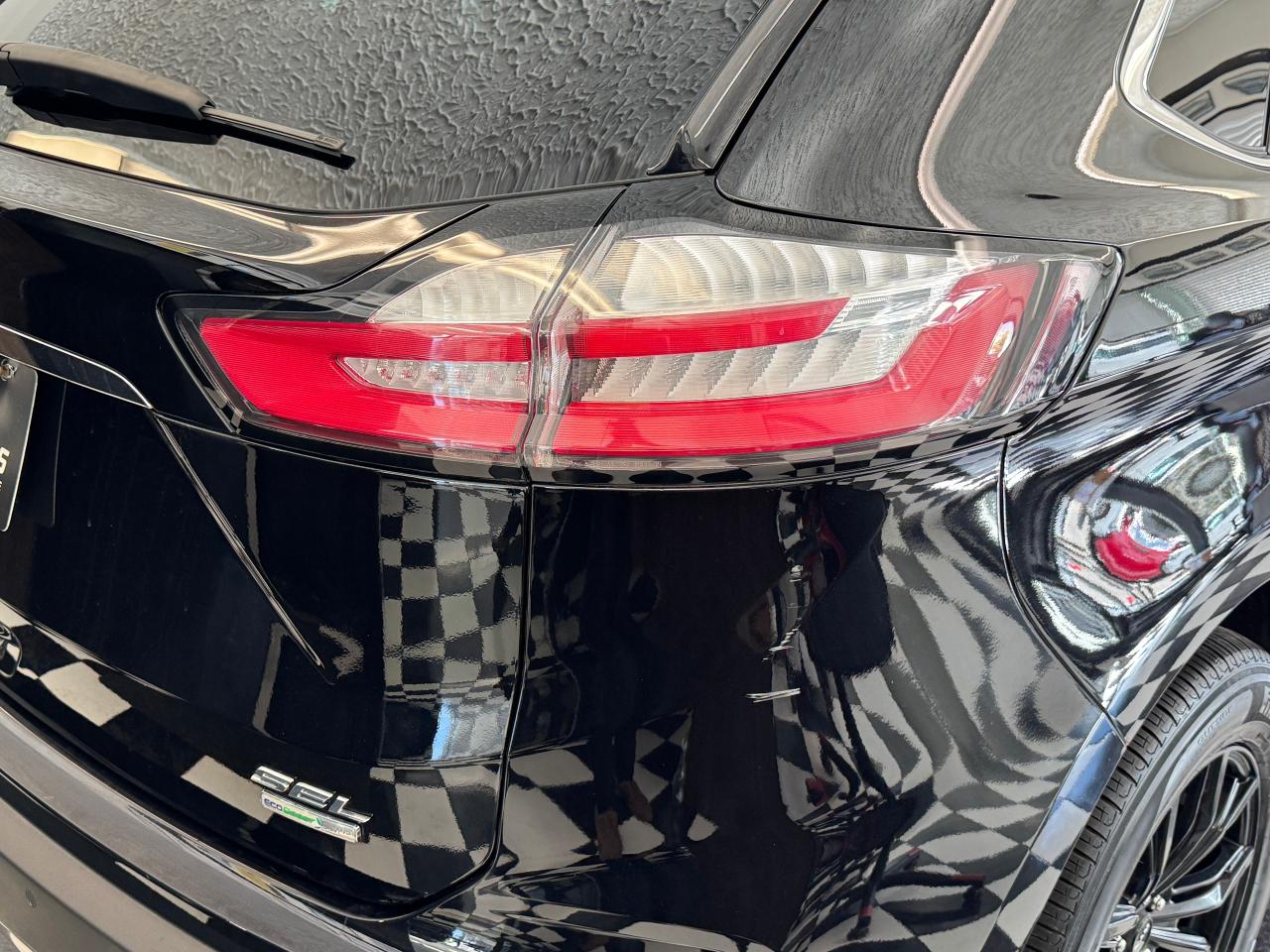 2019 Ford Edge SEL AWD+Adaptive Cruise+Lane Keep+CLEAN CARFAX Photo