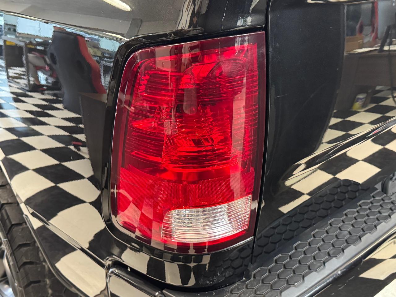 2016 RAM 1500 ST+New Tires+Brakes+Camera+Bluetooth+A/C Photo86